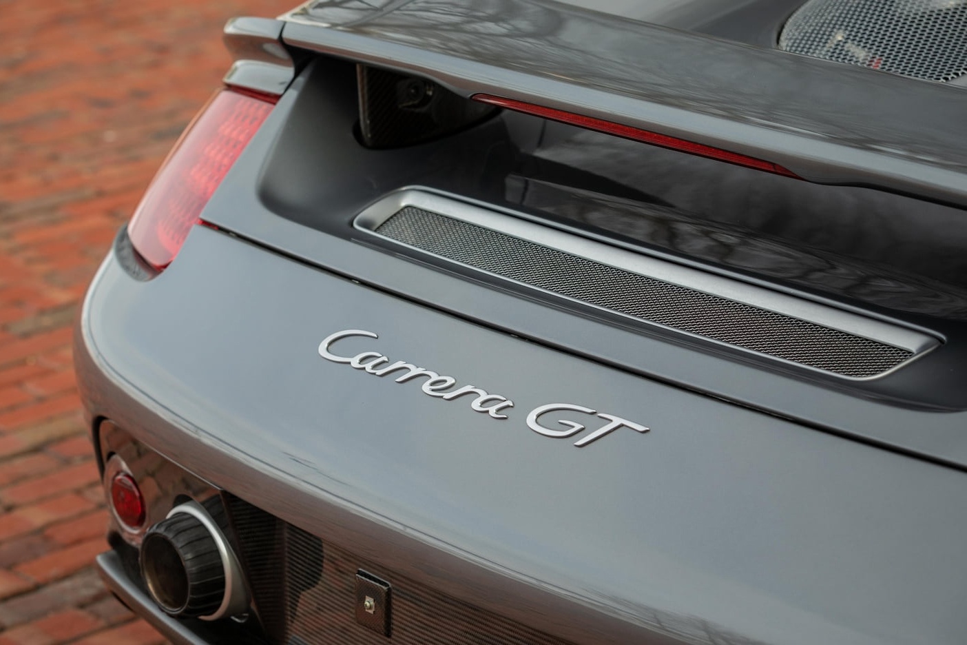 Porsche Carrera GT hàng hiếm  ảnh 10 Porsche Carrera GT hang hiem anh 10