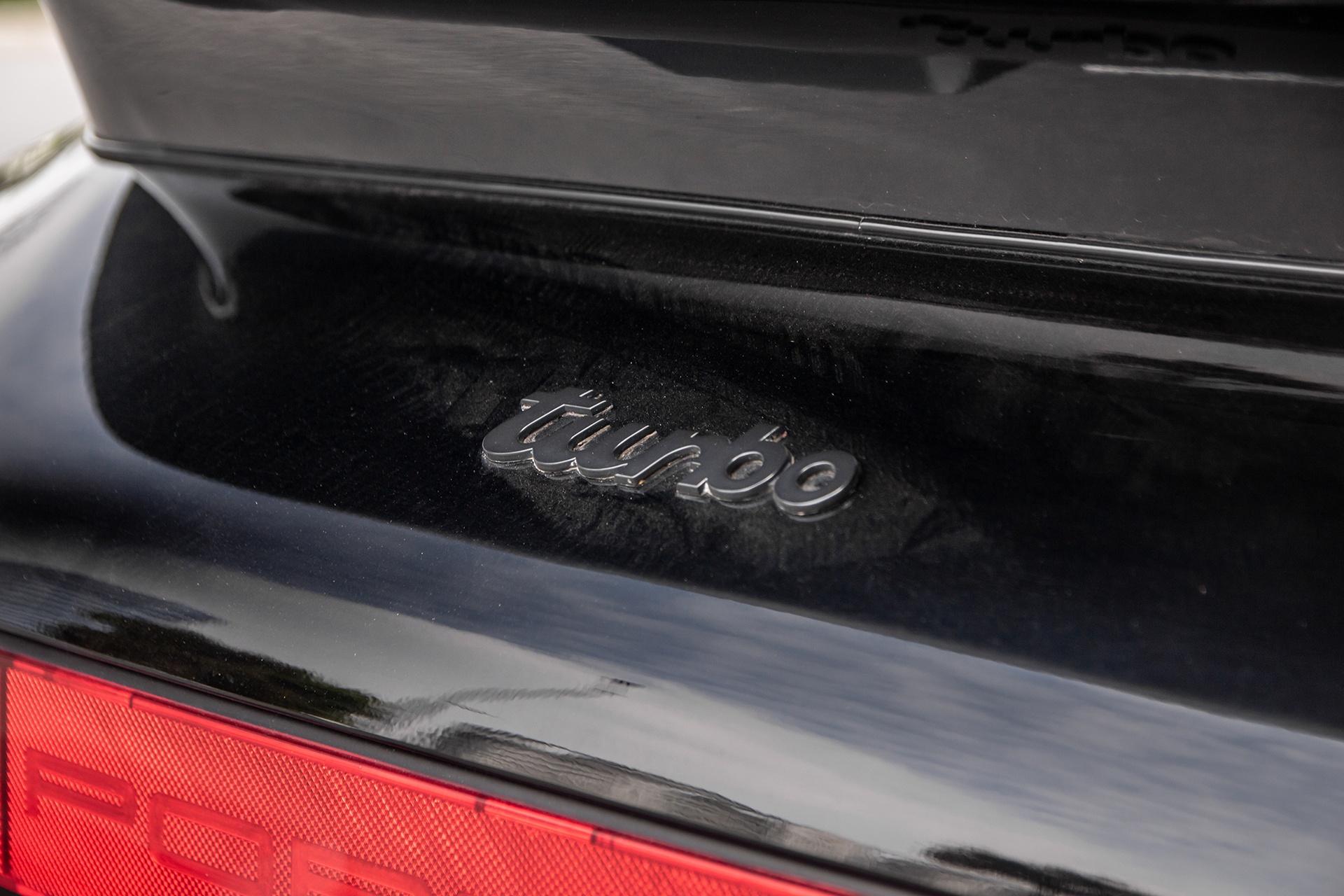 Porsche 930 Turbo Cabriolet hàng hiếm ảnh 7 Porsche 930 Turbo Cabriolet hang hiem anh 7