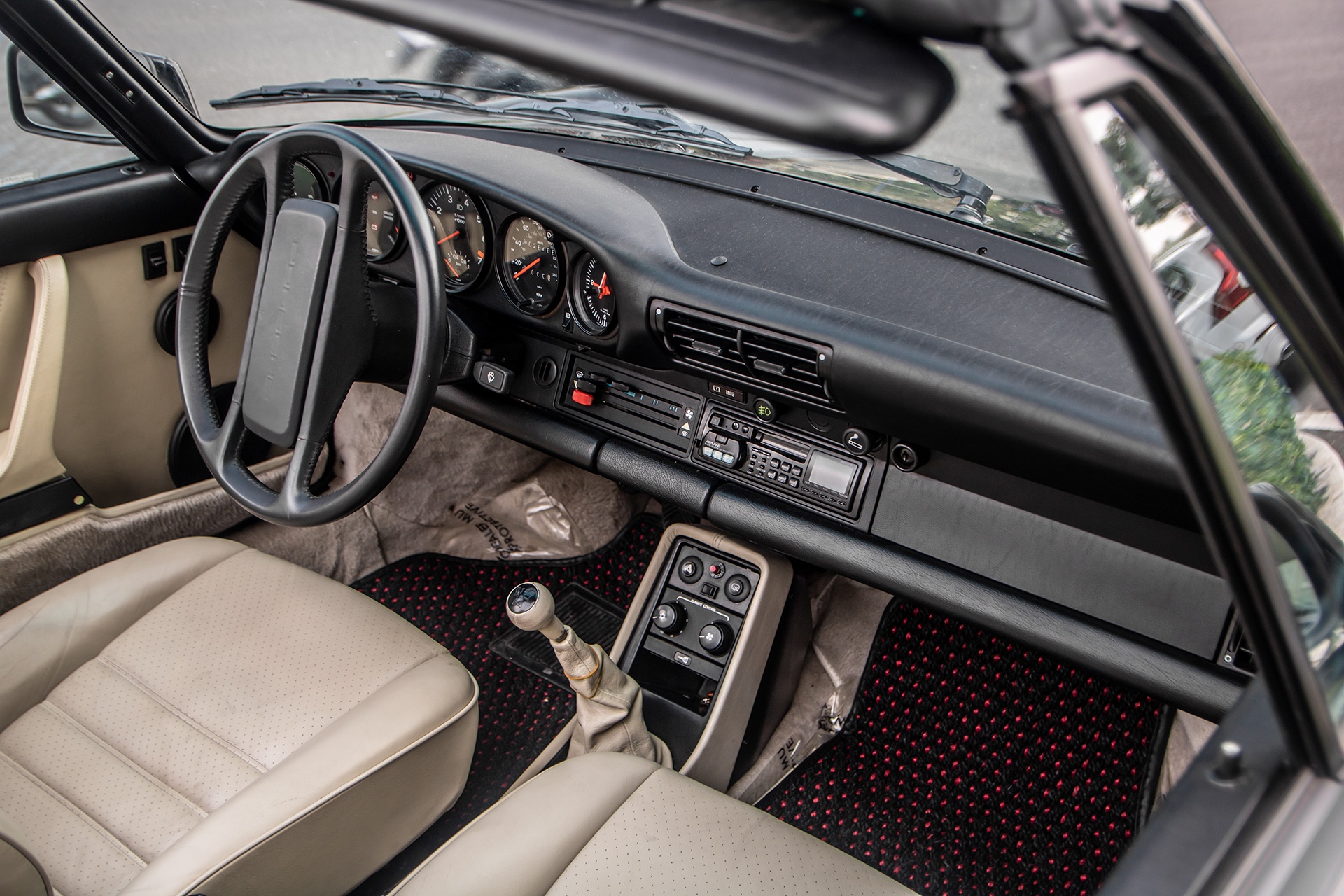 Porsche 930 Turbo Cabriolet hàng hiếm ảnh 16 Porsche 930 Turbo Cabriolet hang hiem anh 16