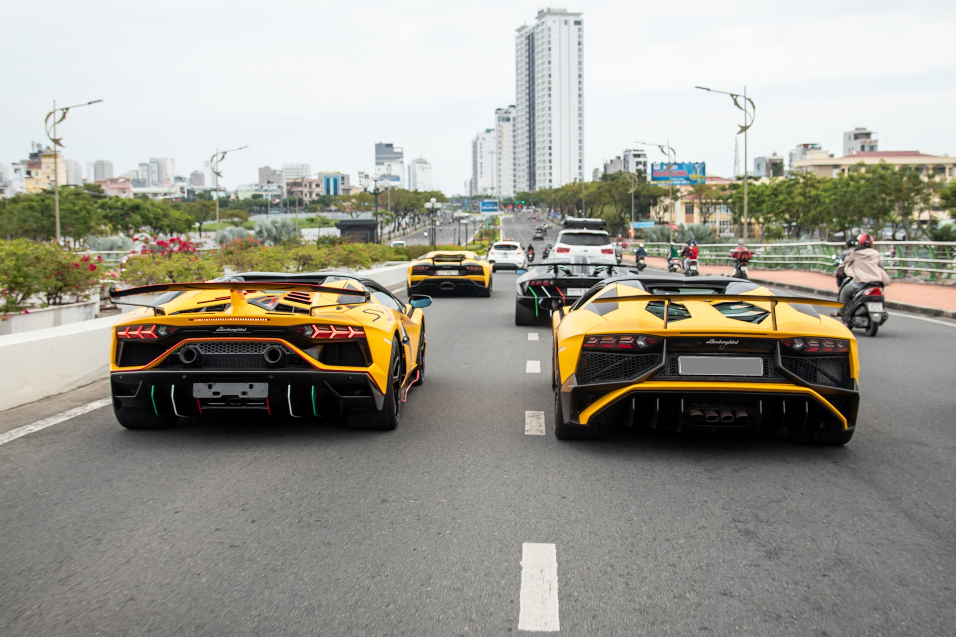 Koenigsegg Regera lan dau lan banh anh 9