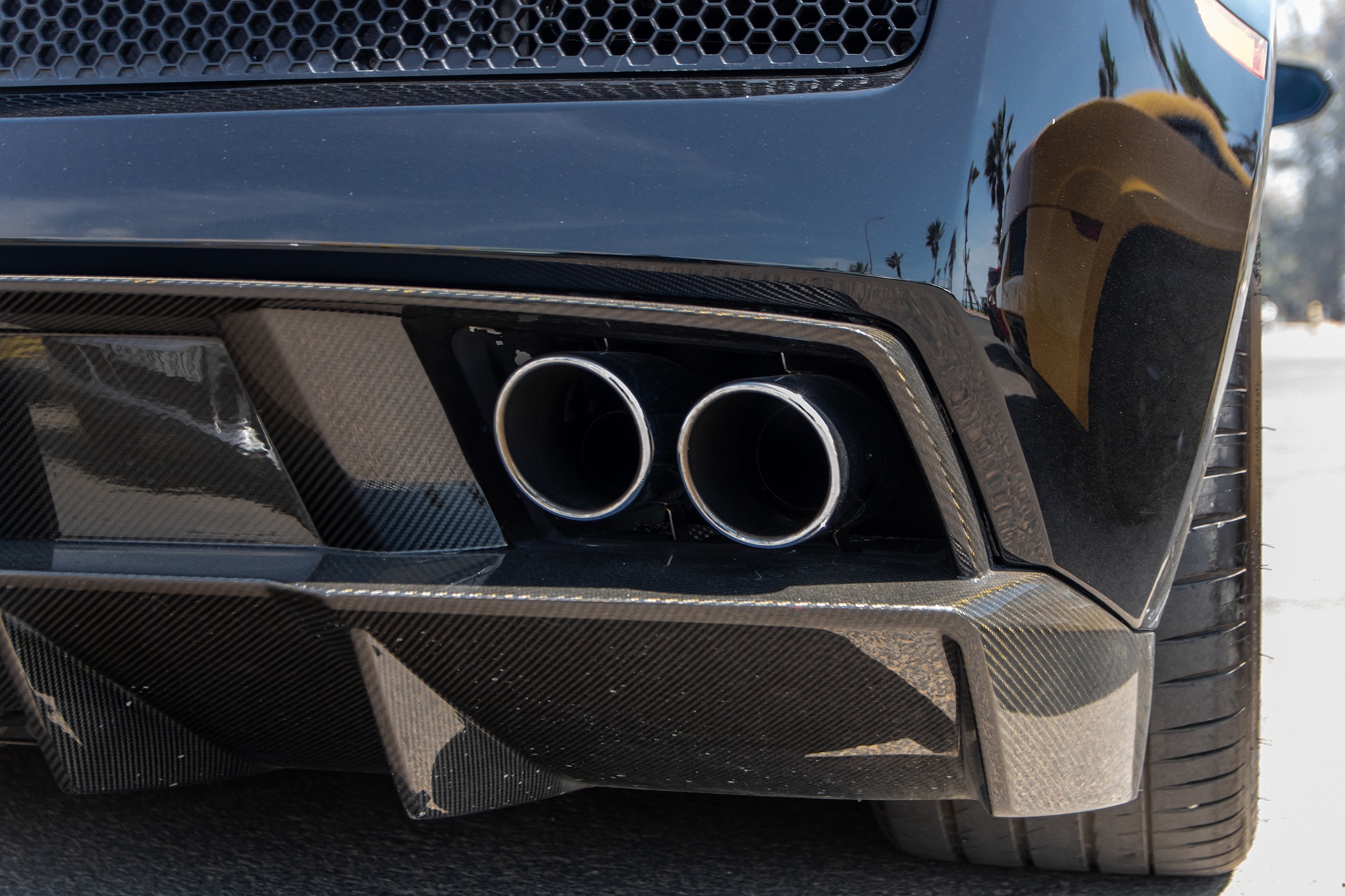 Lamborghini Gallardo LP 570-4 Performante tại Việt Nam ảnh 10 Lamborghini Gallardo LP 570-4 Performante tai Viet Nam anh 10