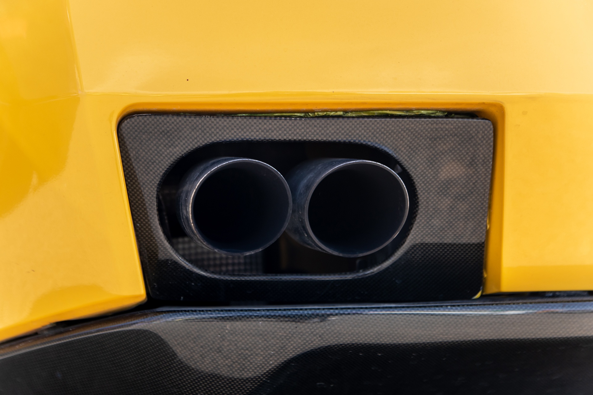 Lamborghini Gallardo đời đầu tại Việt Nam ảnh 8 Lamborghini Gallardo doi dau tai Viet Nam anh 8