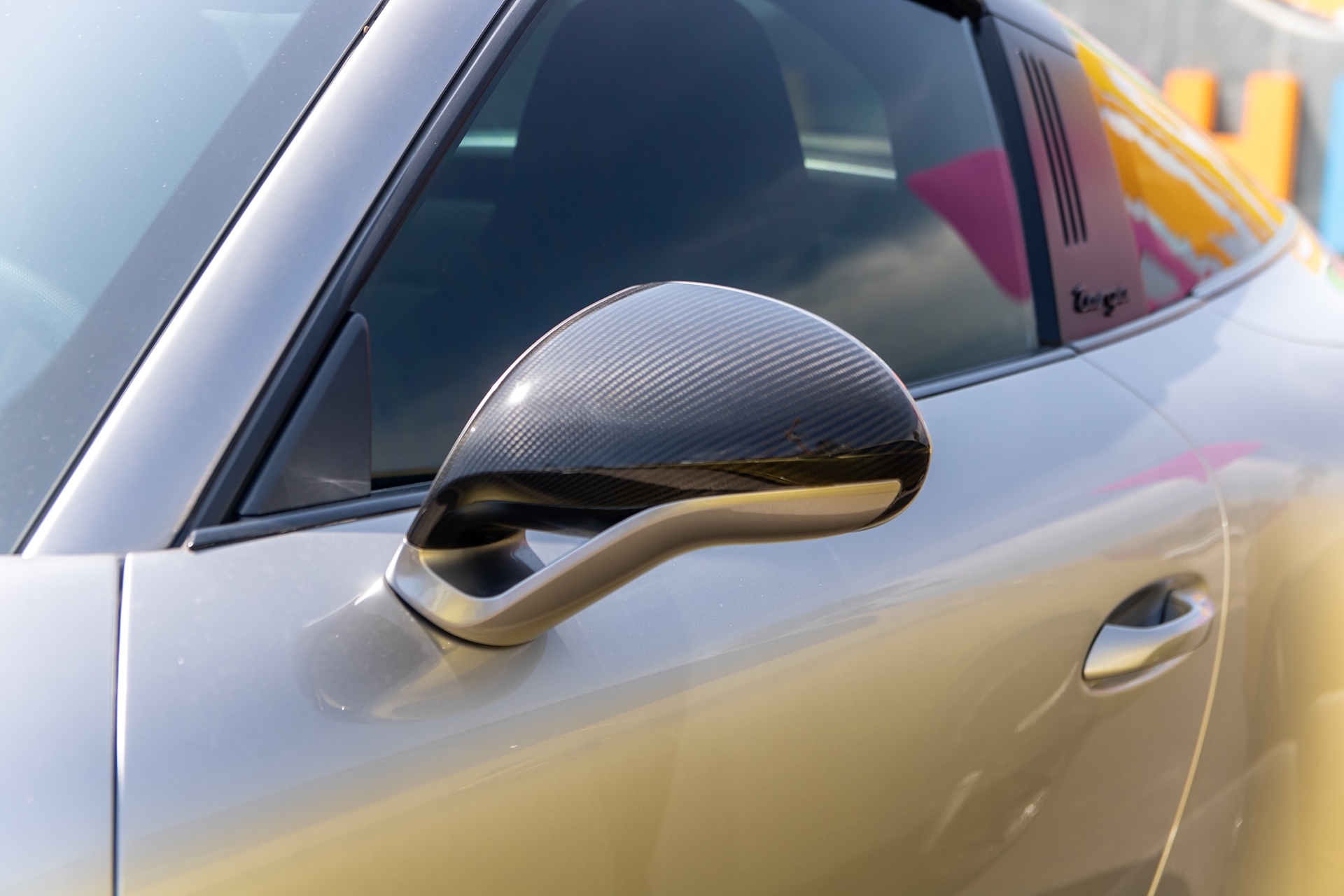 Porsche 911 Targa 4 GTS độc nhất Việt Nam ảnh 9 Porsche 911 Targa 4 GTS doc nhat Viet Nam anh 9