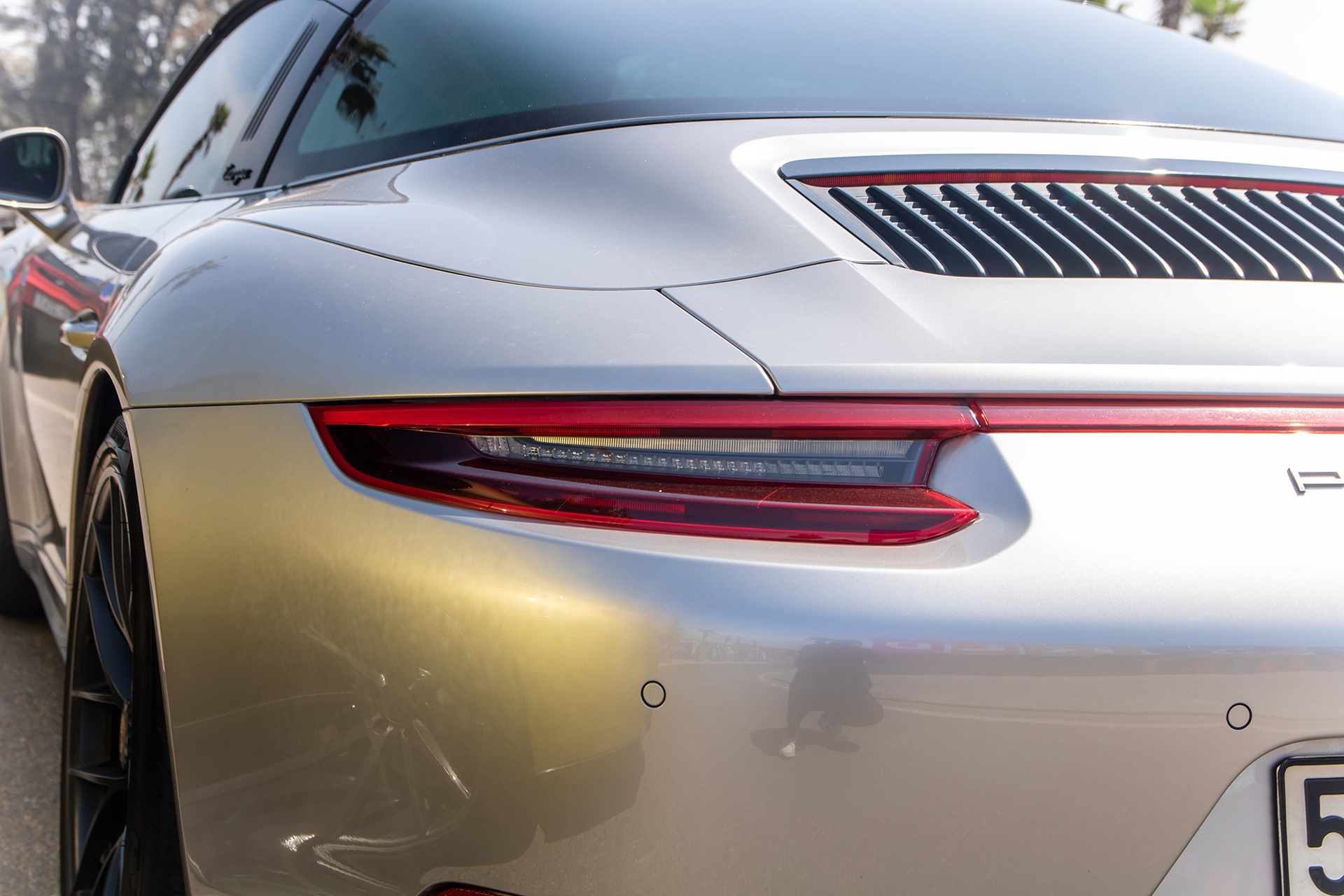 Porsche 911 Targa 4 GTS độc nhất Việt Nam ảnh 10 Porsche 911 Targa 4 GTS doc nhat Viet Nam anh 10