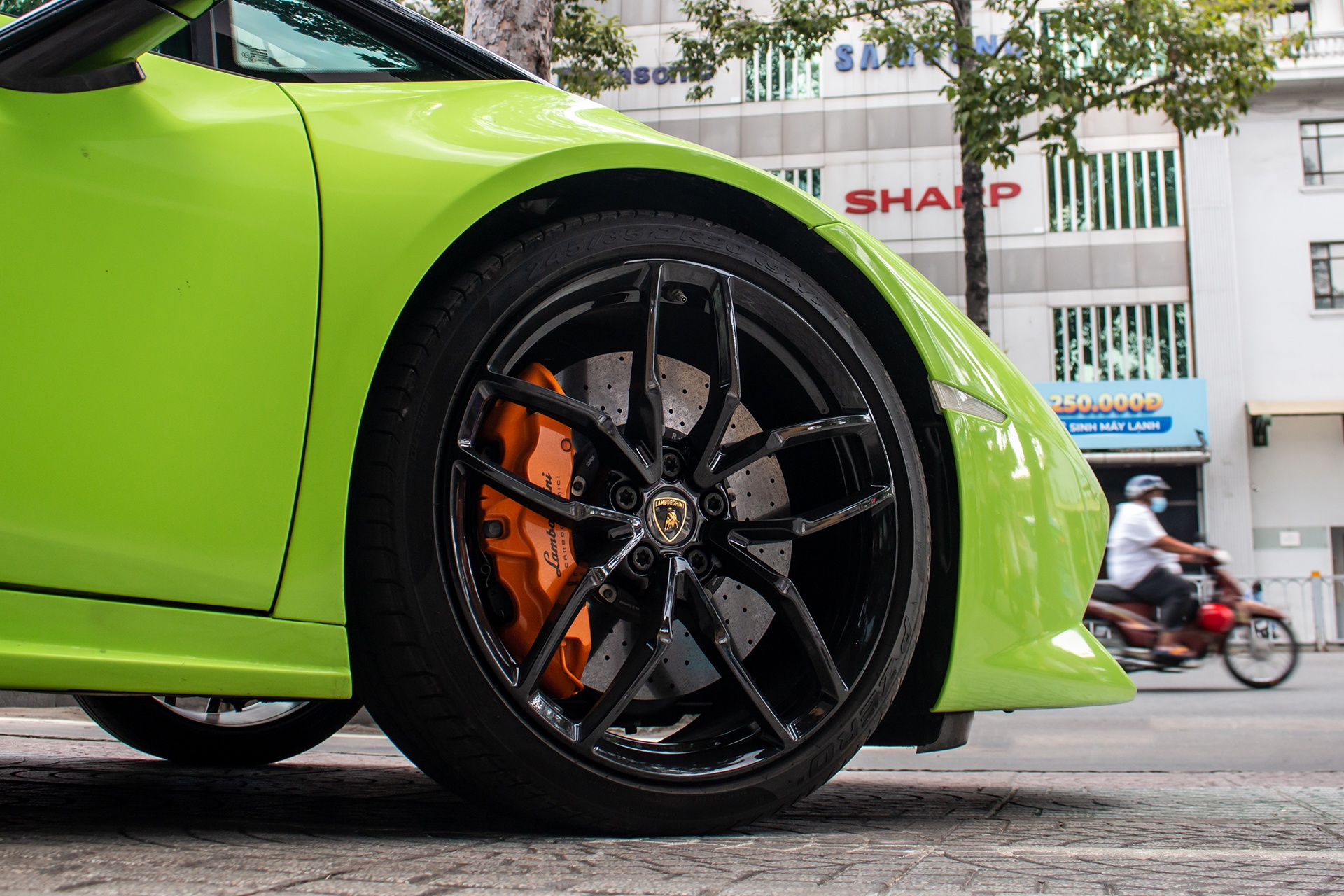 Lamborghini Huracan anh 5