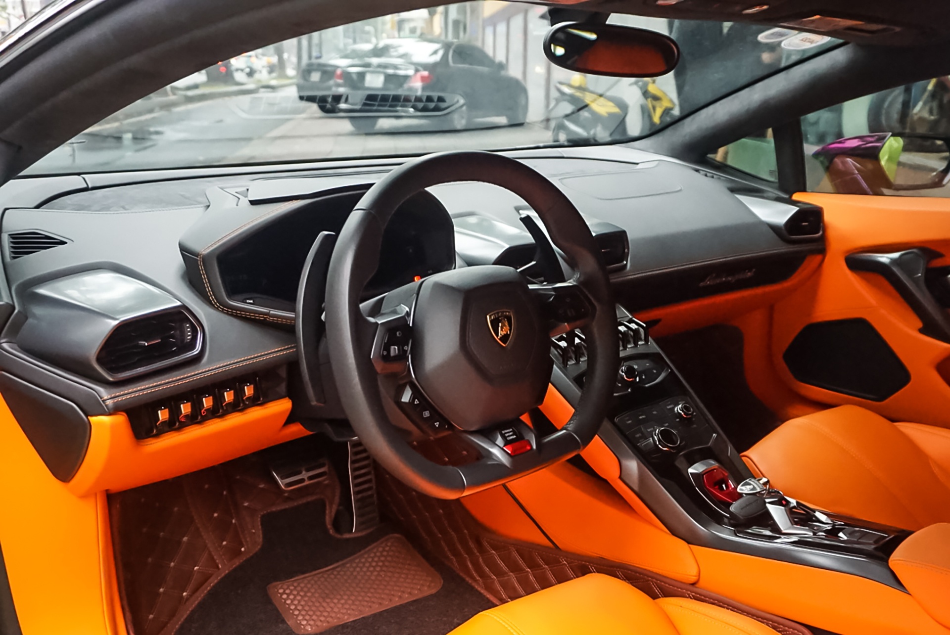 Lamborghini Huracan anh 6