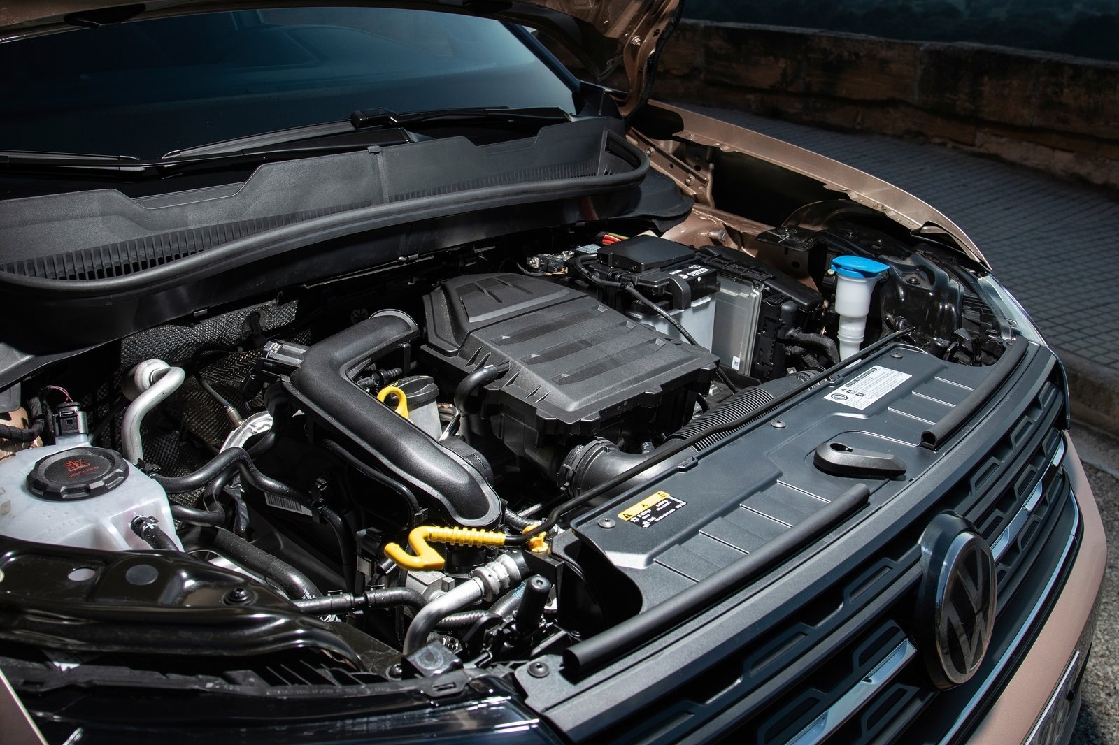 Volkswagen T-Cross anh 6