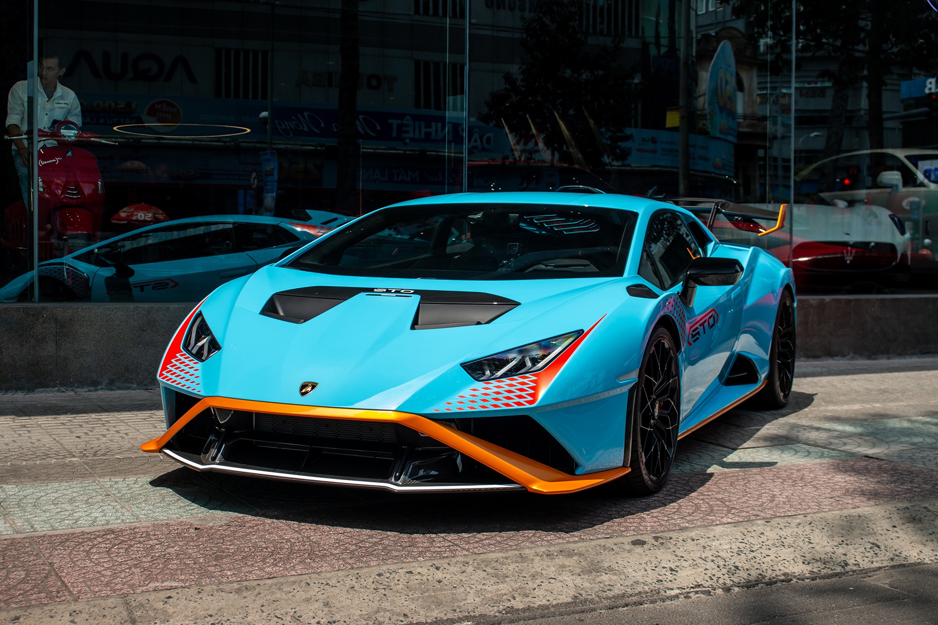 Lamborghini Huracan STO tai Viet Nam anh 15
