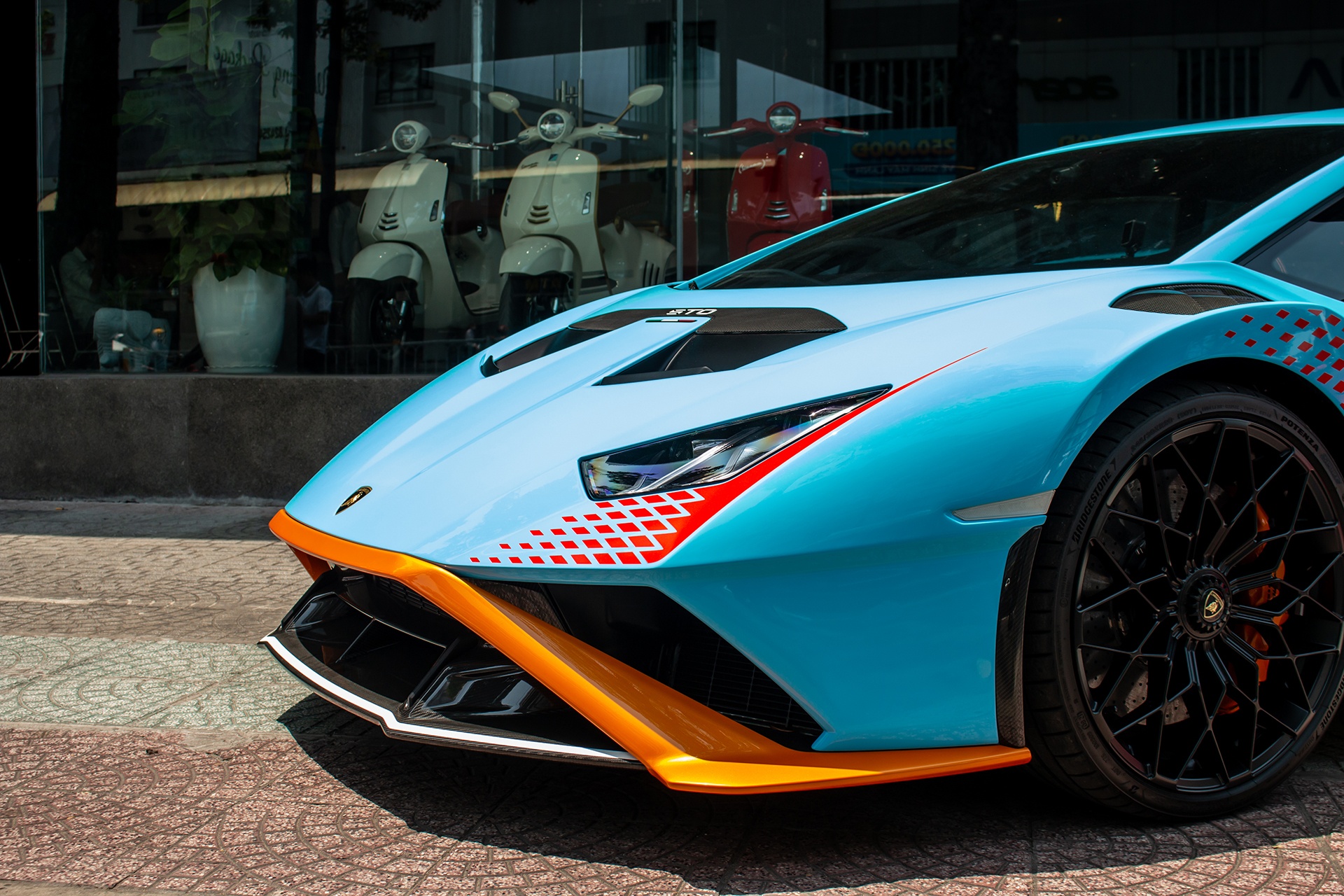 Lamborghini Huracan STO tại Việt Nam ảnh 3 Lamborghini Huracan STO tai Viet Nam anh 3