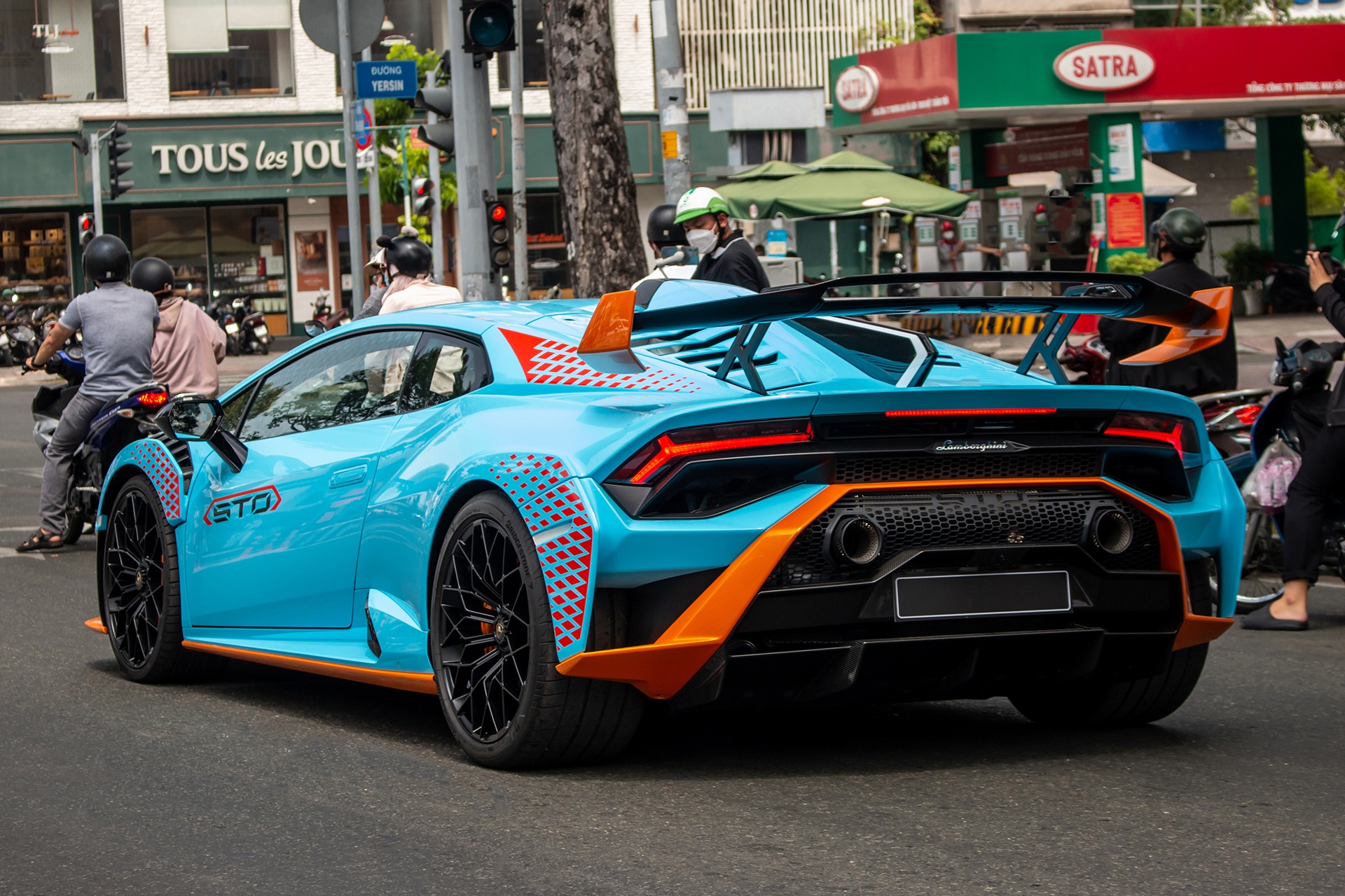 Lamborghini Huracan STO tai Viet Nam anh 2