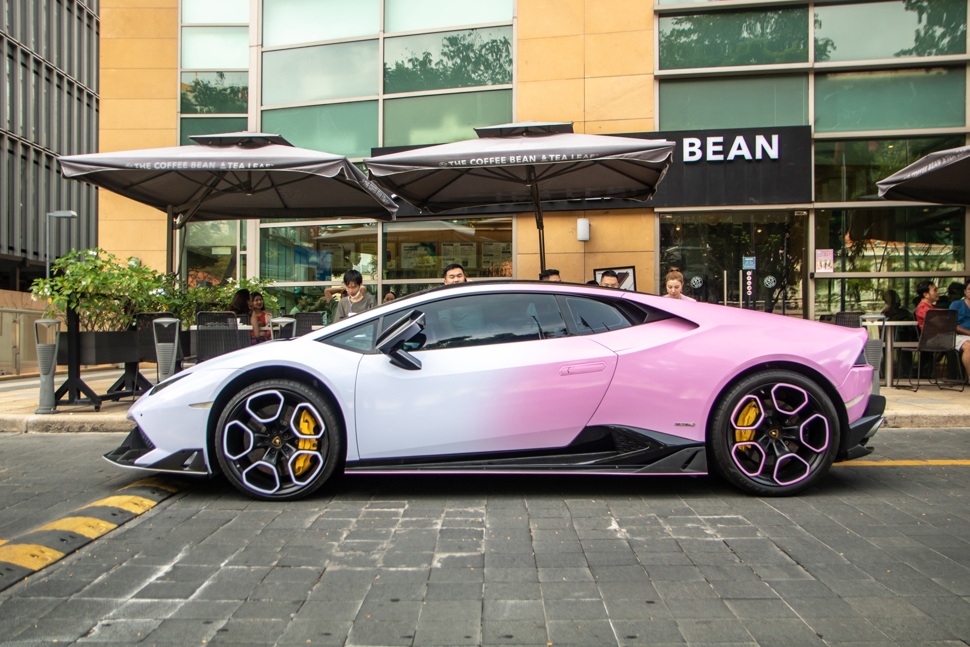 Lamborghini Huracan anh 8