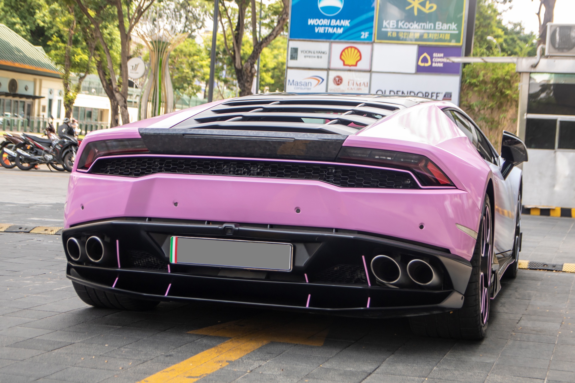 Lamborghini Huracan anh 9