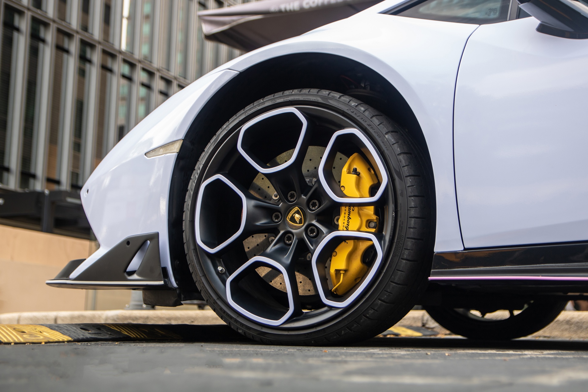 Lamborghini Huracan ảnh 5 Lamborghini Huracan anh 5