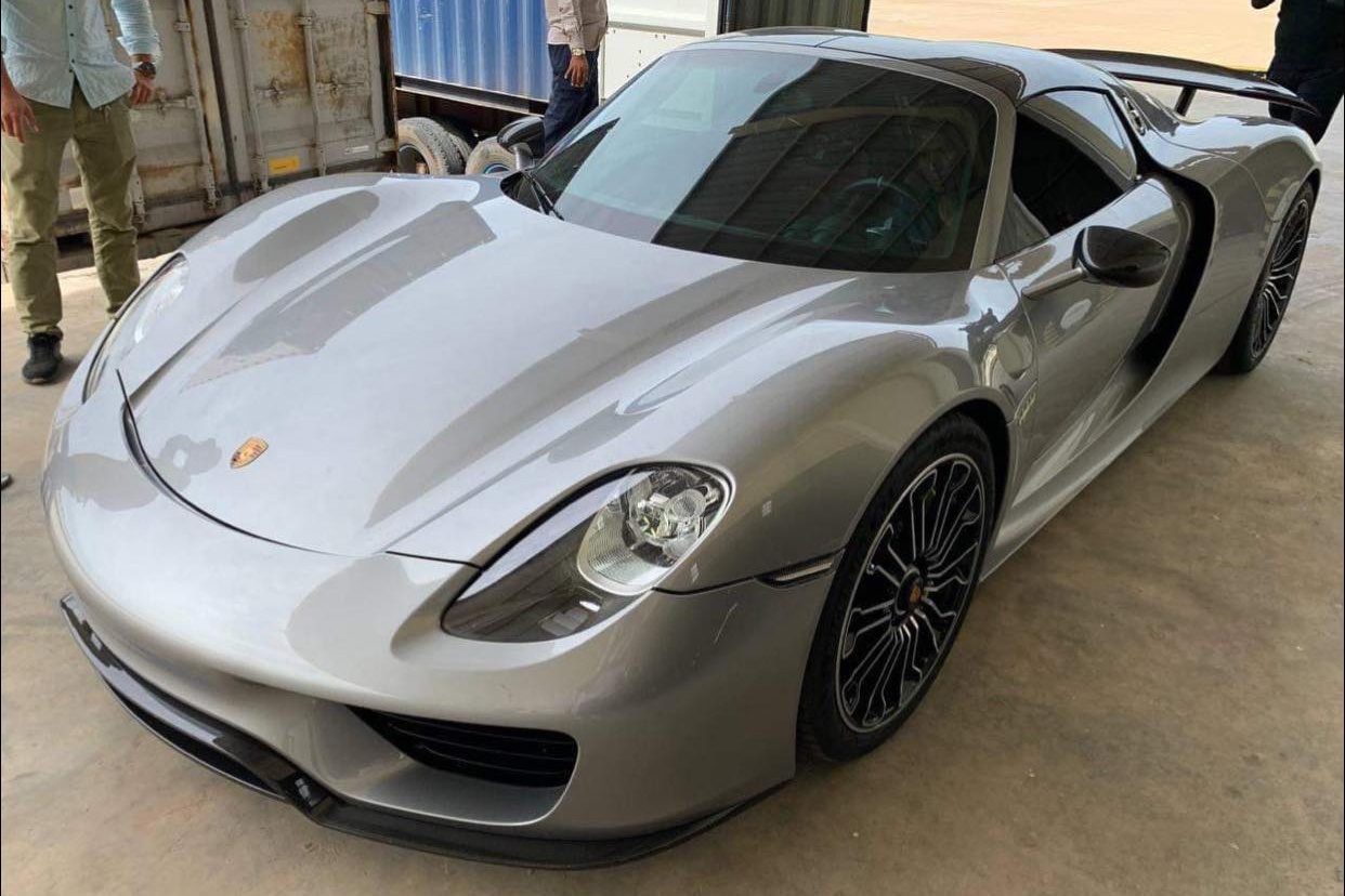Porsche 918 Spyder thứ hai ảnh 3 Porsche 918 Spyder thu hai anh 3