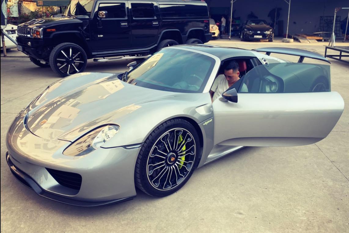 Porsche 918 Spyder thứ hai ảnh 1 Porsche 918 Spyder thu hai anh 1