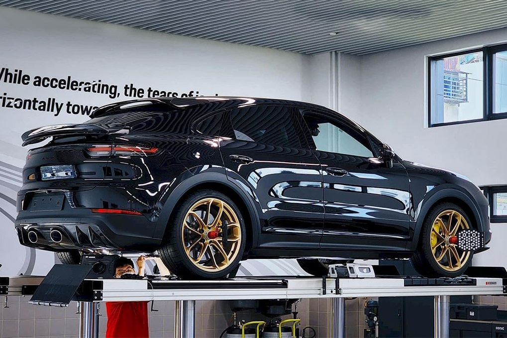 Porsche Cayenne Turbo GT xuat hien tai Viet Nam hinh anh