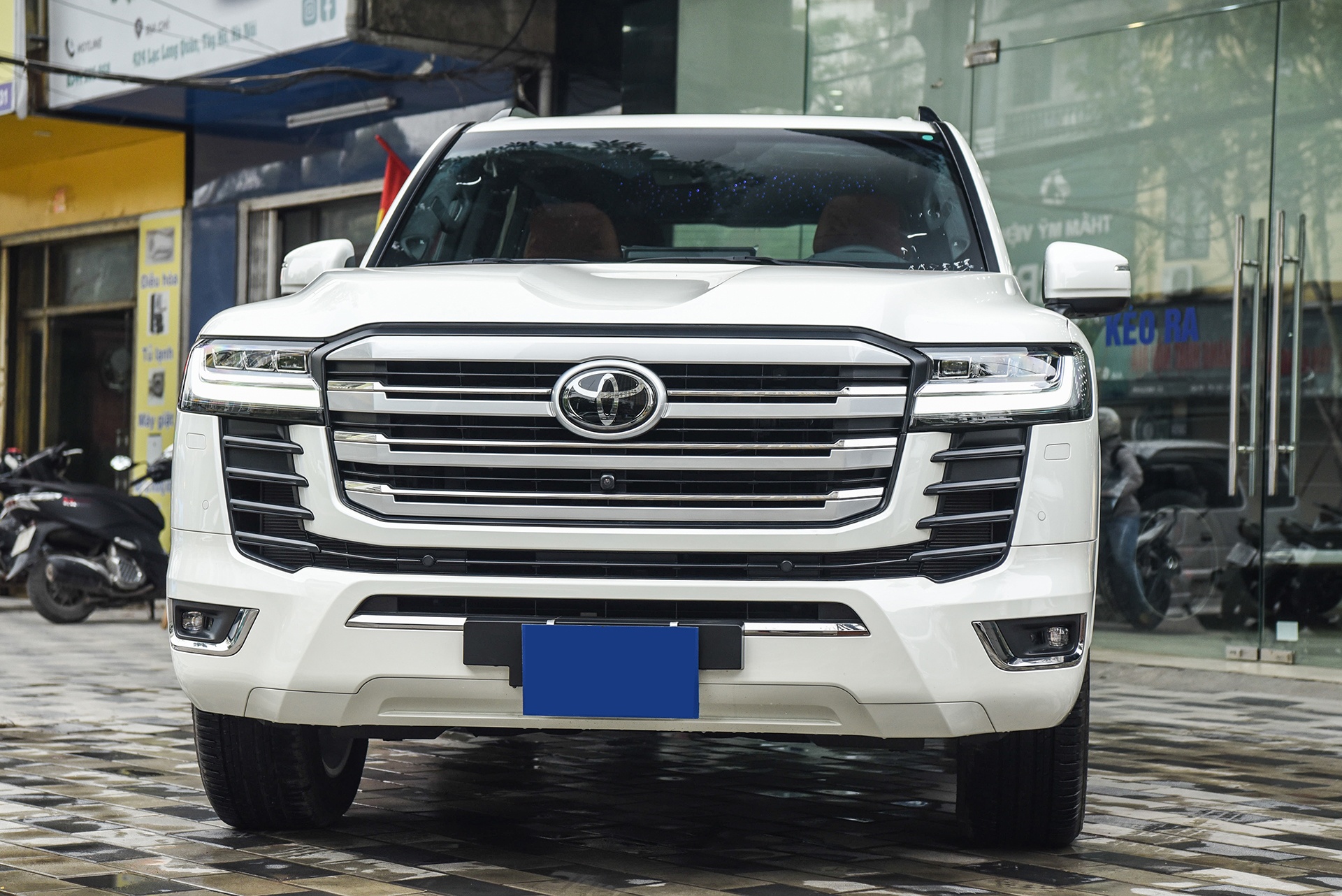 Toyota Land Cruiser do MBS anh 2