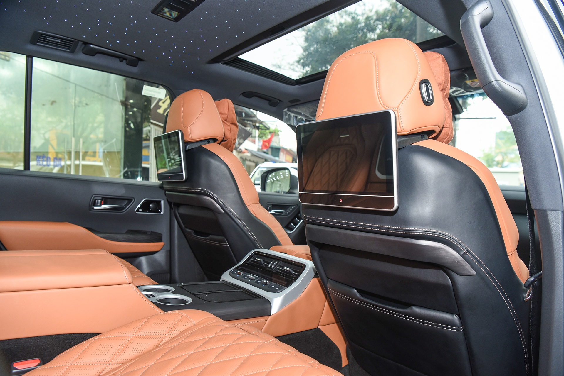 Toyota Land Cruiser do MBS anh 9