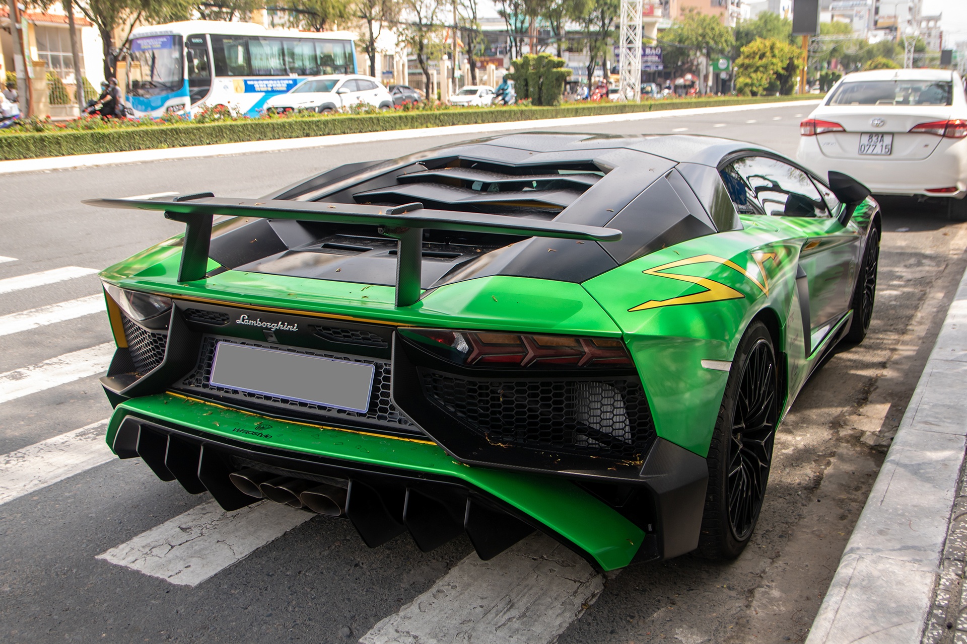 Lamborghini Aventador SV về Việt Nam ảnh 19 Lamborghini Aventador SV ve Viet Nam anh 19