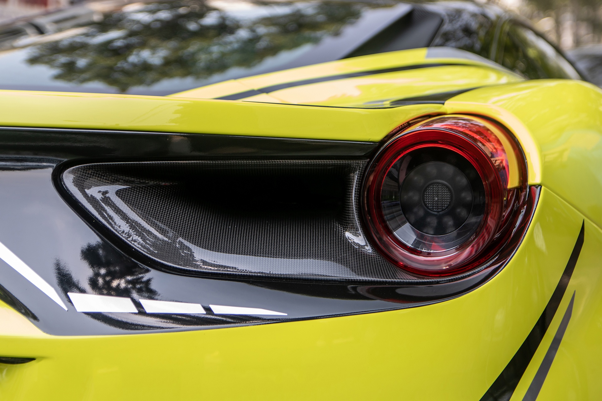 Ferrari 488 GTB ảnh 10 Ferrari 488 GTB anh 10