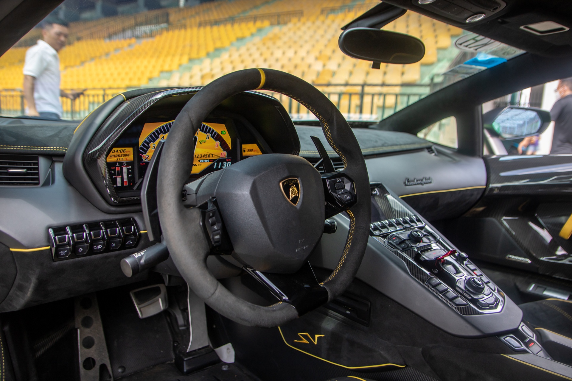 Lamborghini Aventador SV về Việt Nam ảnh 13 Lamborghini Aventador SV ve Viet Nam anh 13