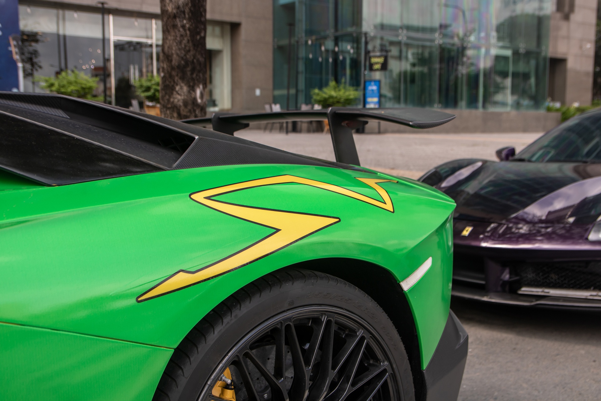 Lamborghini Aventador SV về Việt Nam ảnh 10 Lamborghini Aventador SV ve Viet Nam anh 10