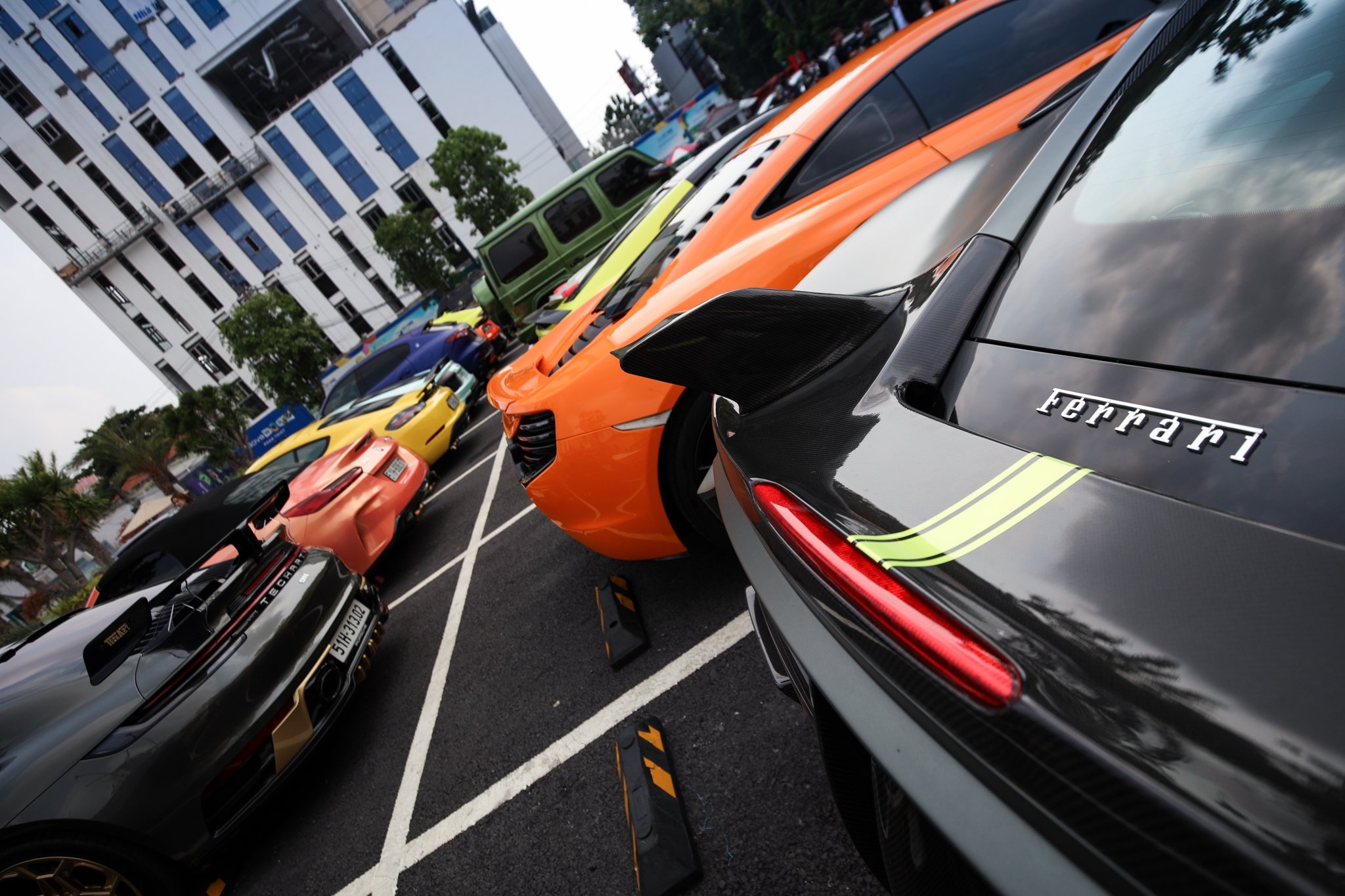 hanh trinh sieu xe anh 17