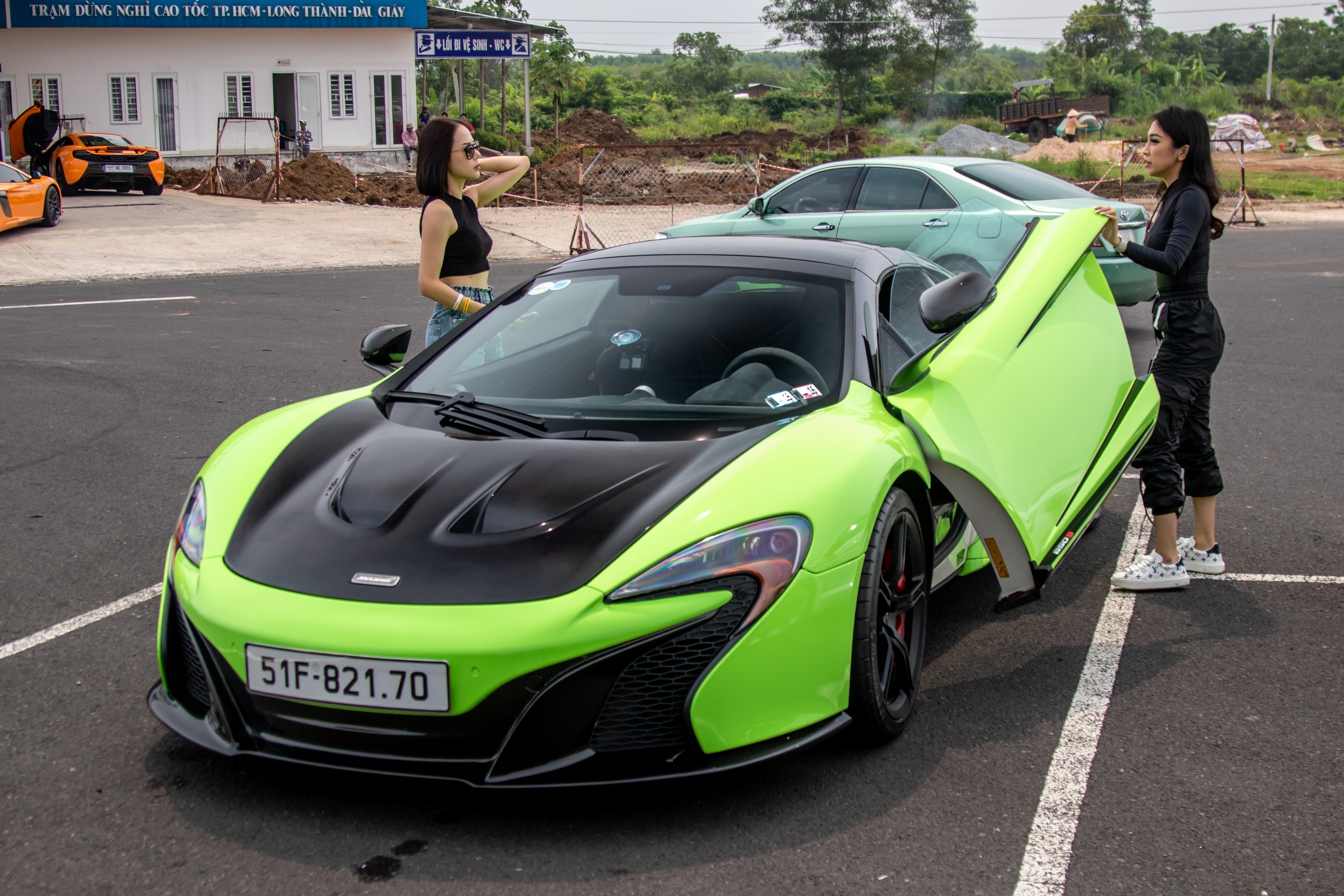 hanh trinh sieu xe anh 22