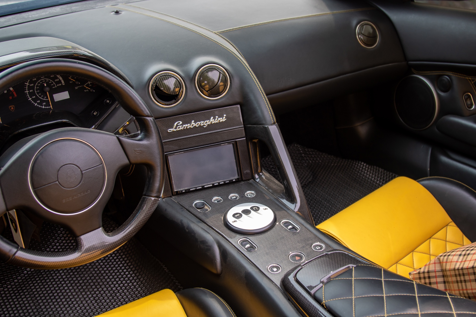 Lamborghini Murcielago Roadster ảnh 14 Lamborghini Murcielago Roadster anh 14