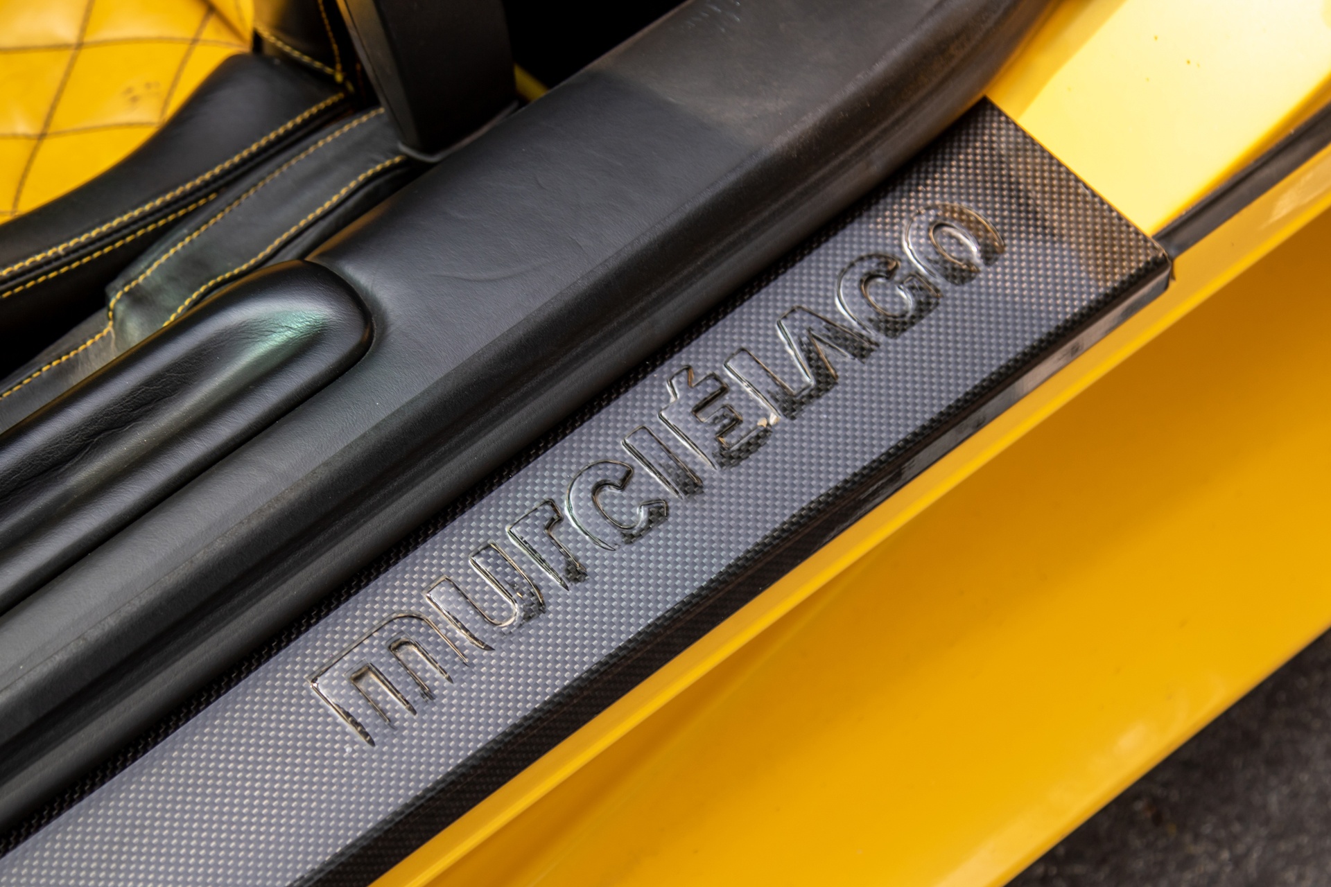 Lamborghini Murcielago Roadster ảnh 12 Lamborghini Murcielago Roadster anh 12