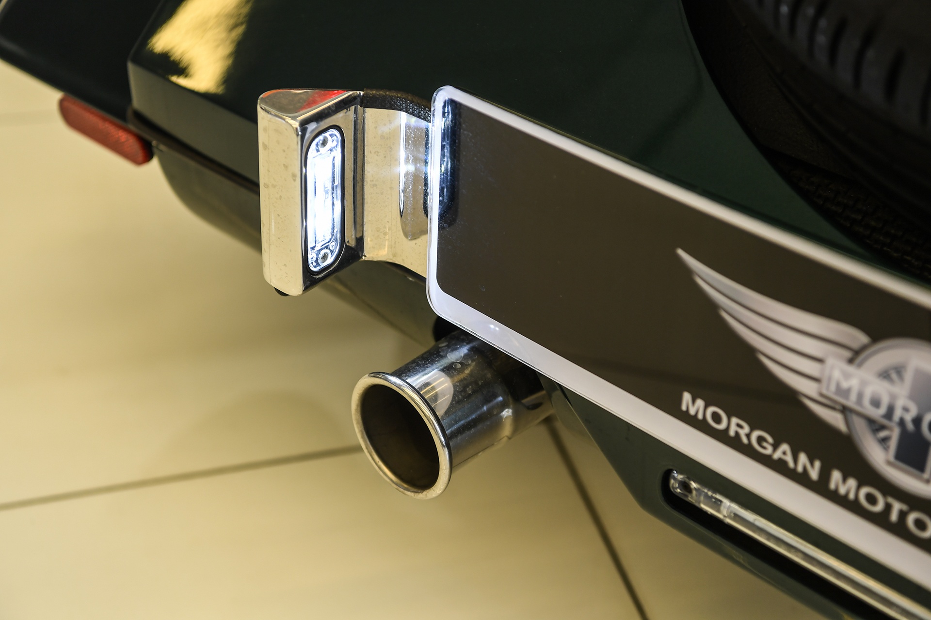 Morgan Plus Four anh 10