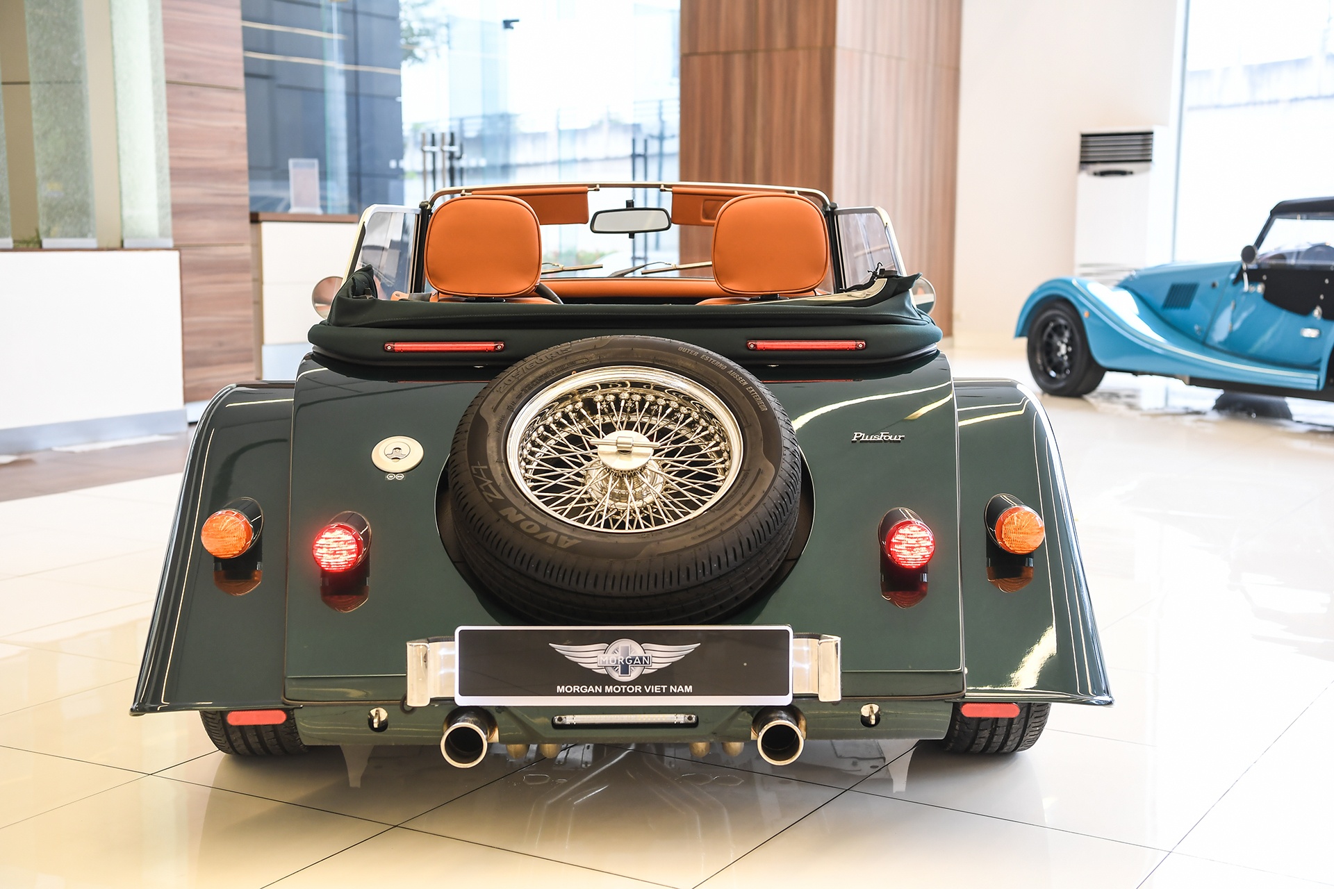 Morgan Plus Four anh 2