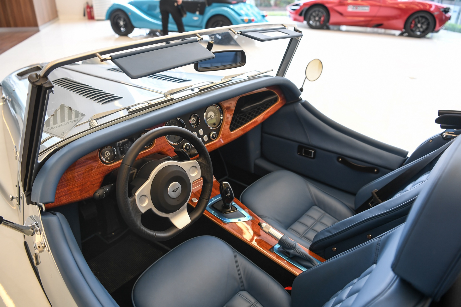 Morgan Plus Six 2022 anh 8