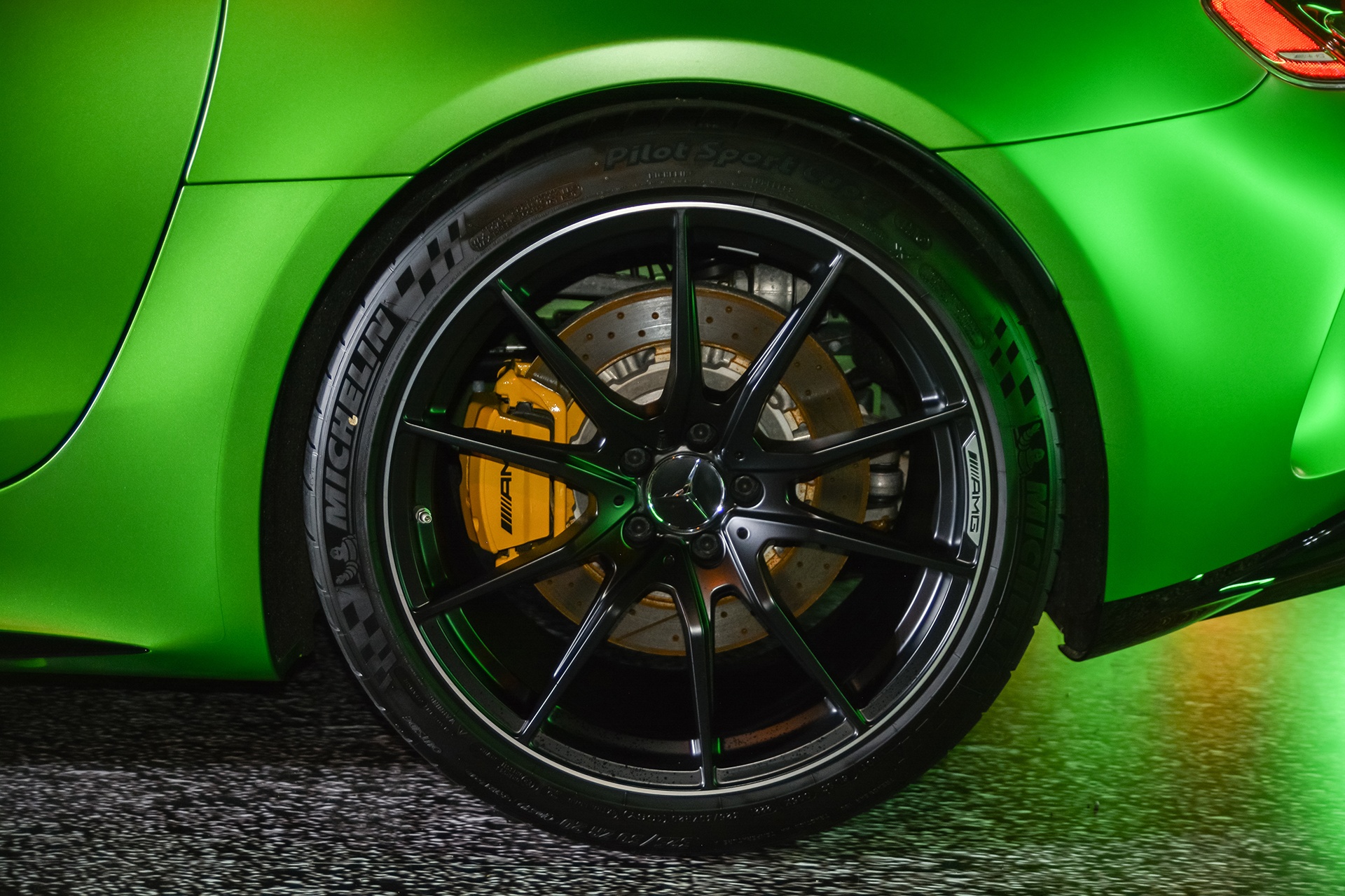 Mercedes-AMG GT R anh 7