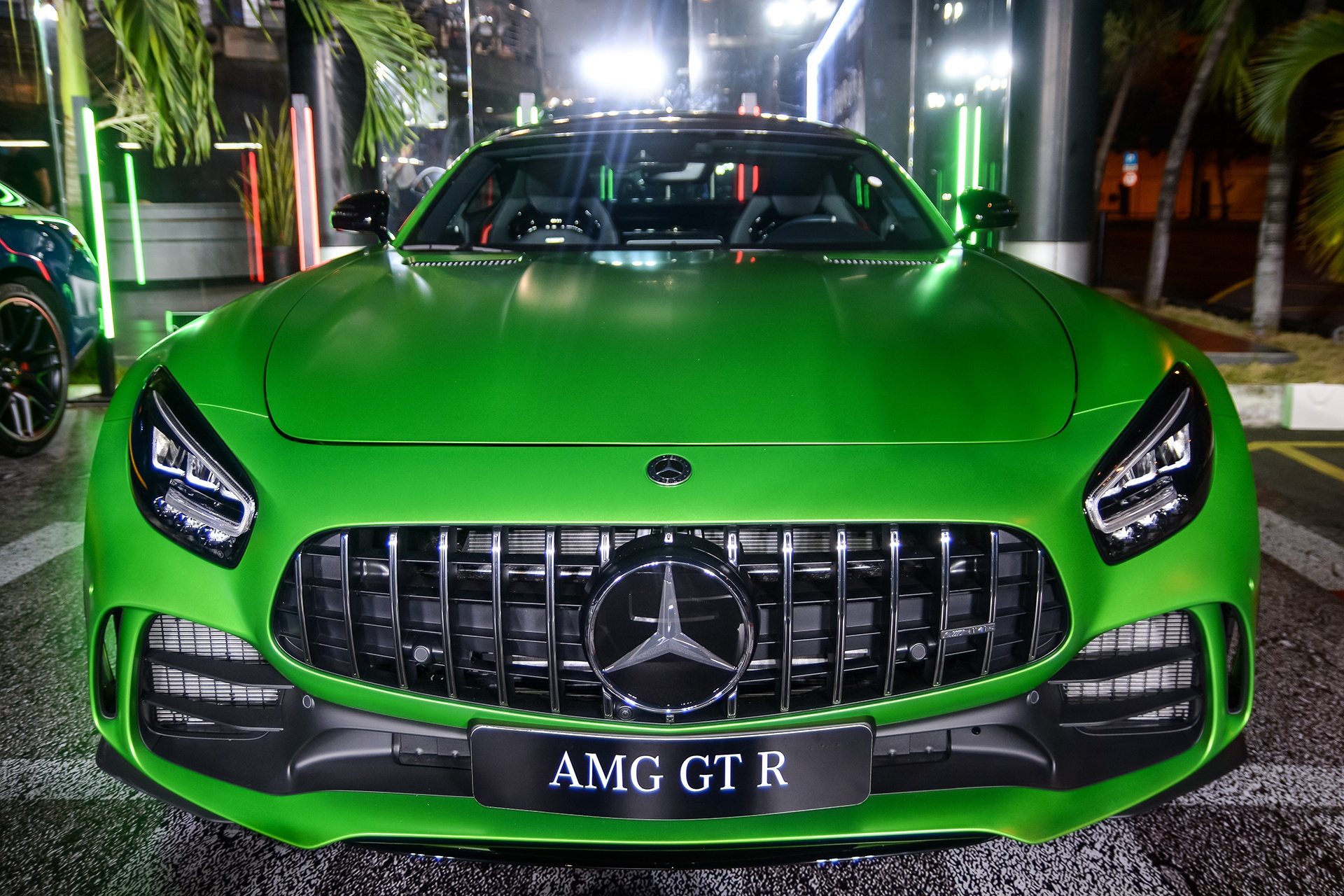 Mercedes-AMG GT R anh 3