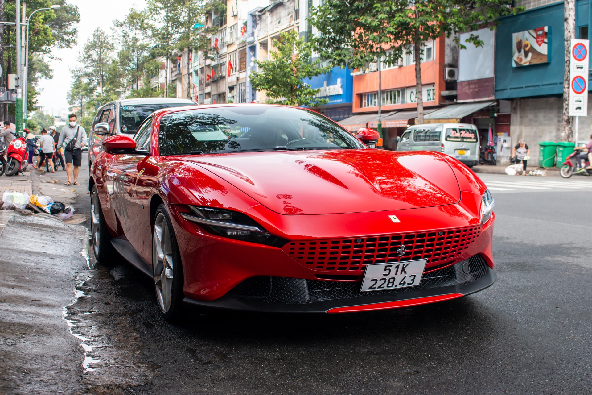 sieu xe xuong pho dip nghi le anh 4