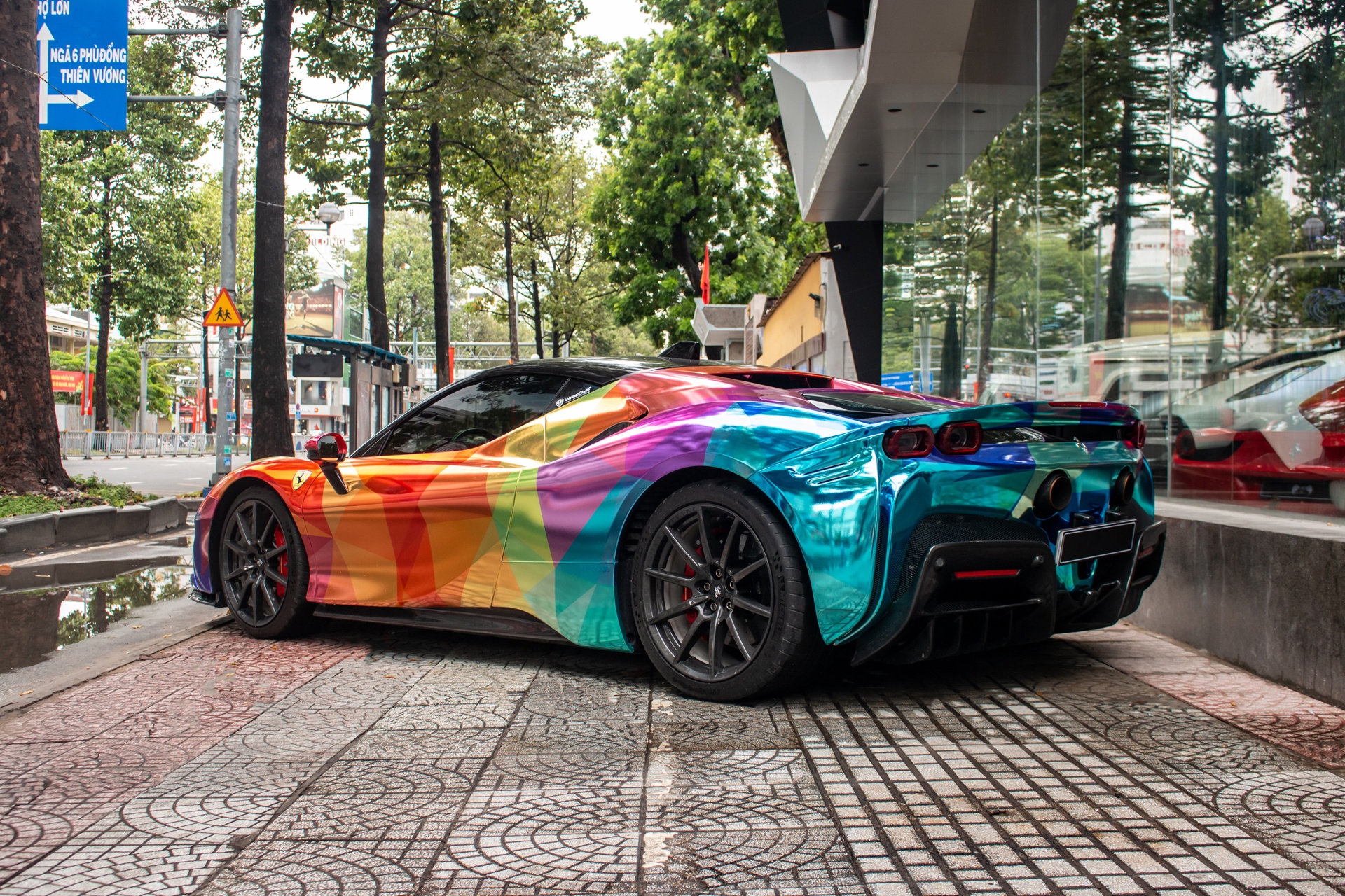 Ferrari SF90 Stradale anh 3