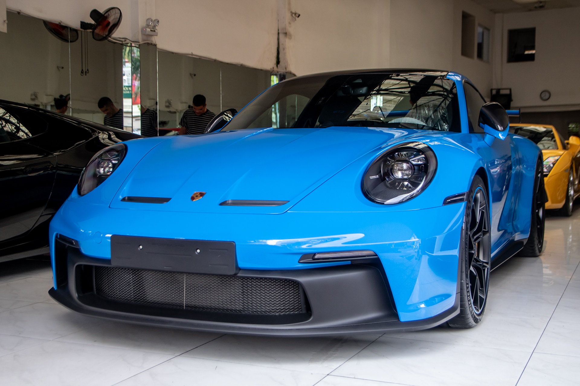 Porsche 911 GT3 2022 anh 1
