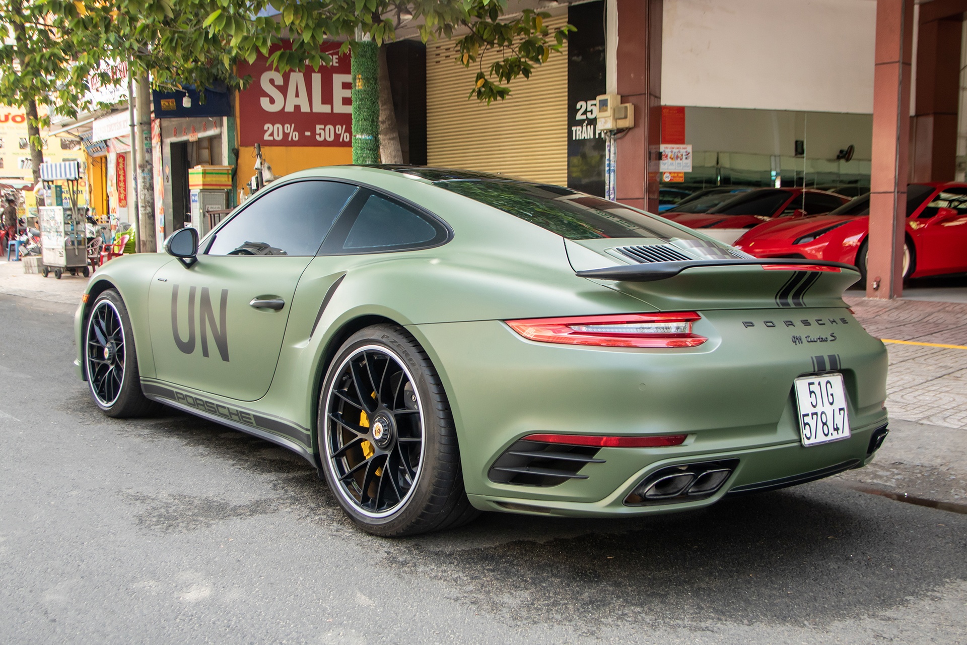 Porsche 911 Turbo S anh 12