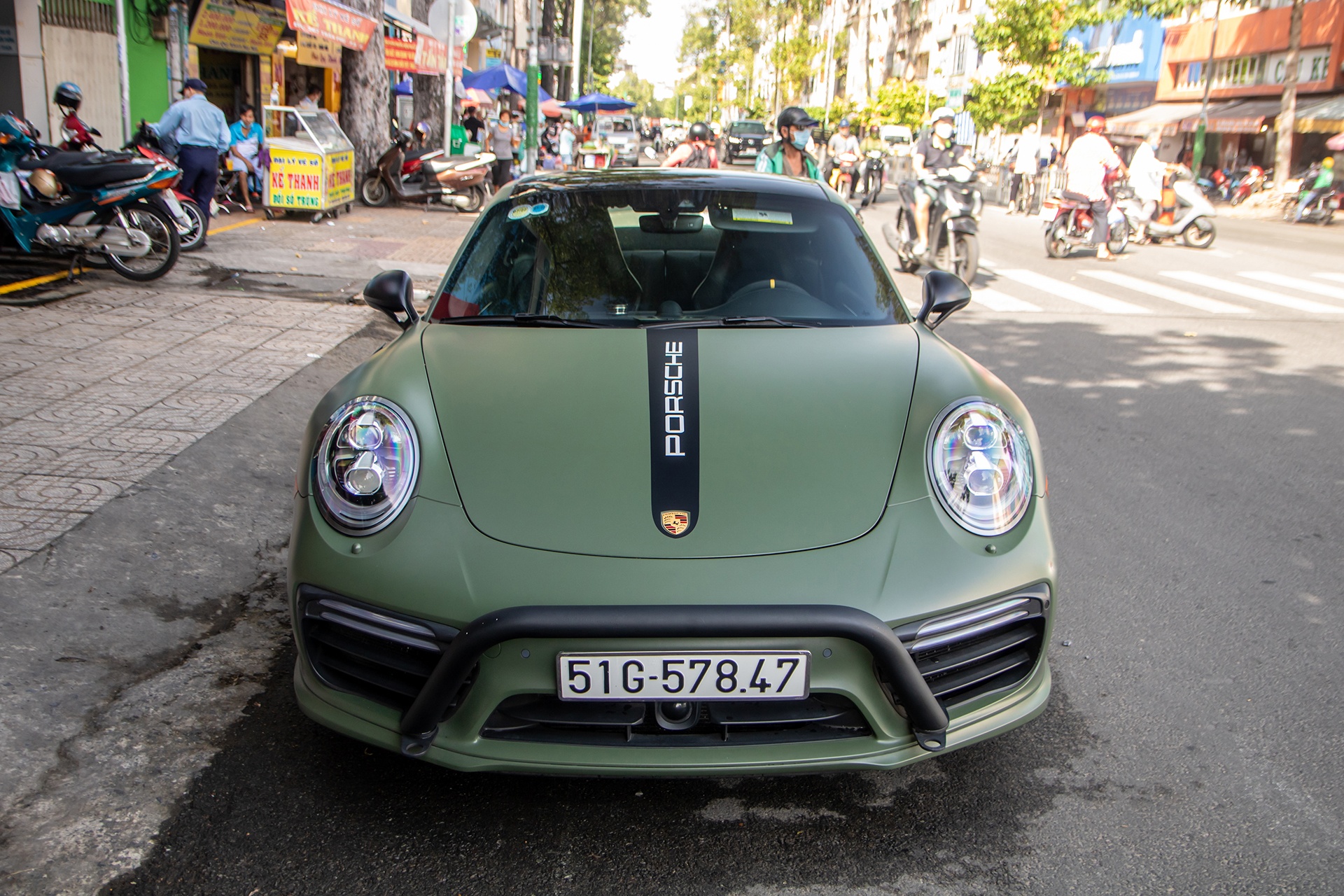 Porsche 911 Turbo S anh 3