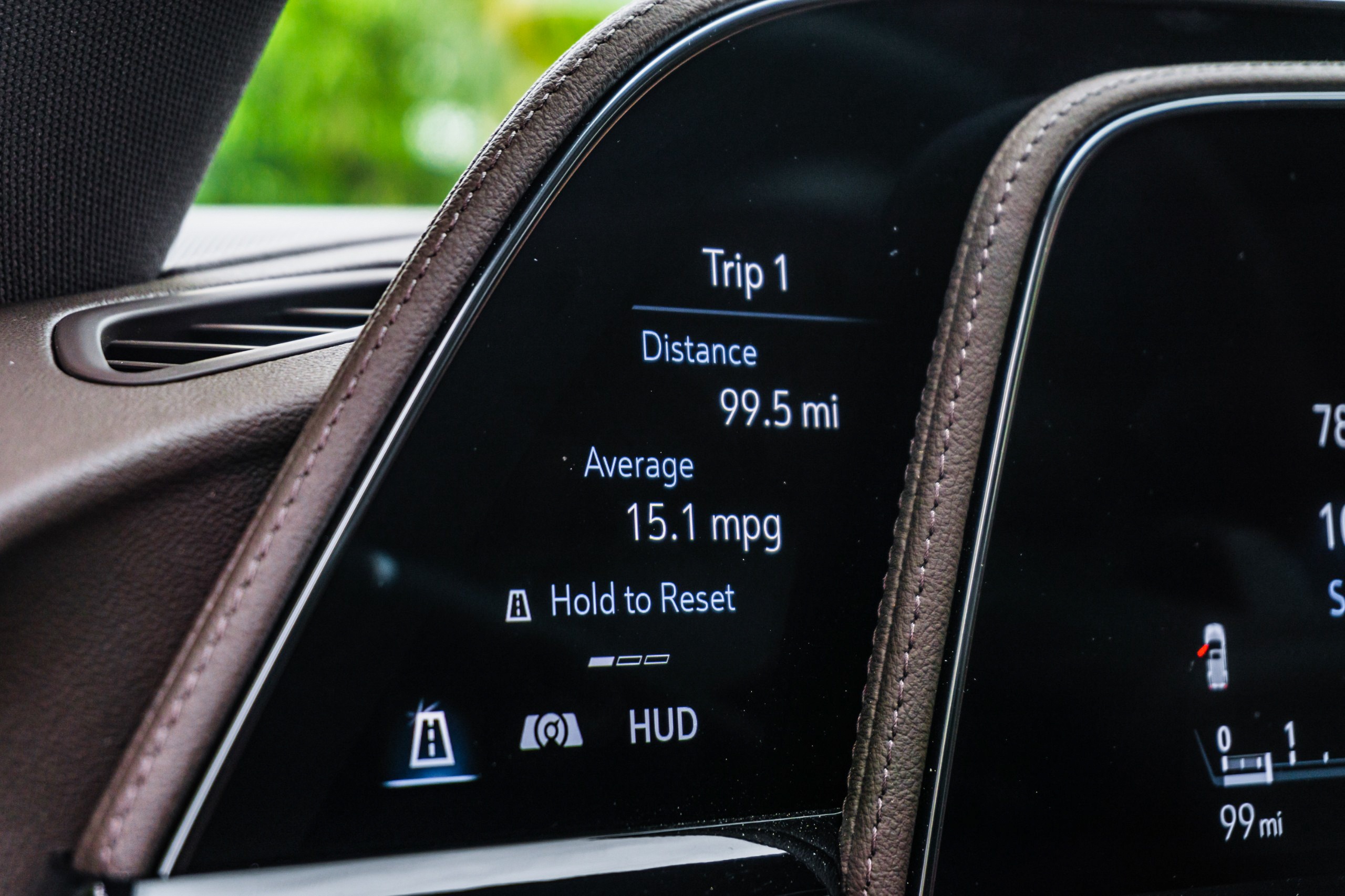 Cadillac Escalade ESV Premium Luxury 2022 ảnh 9 Cadillac Escalade ESV Premium Luxury 2022 anh 9