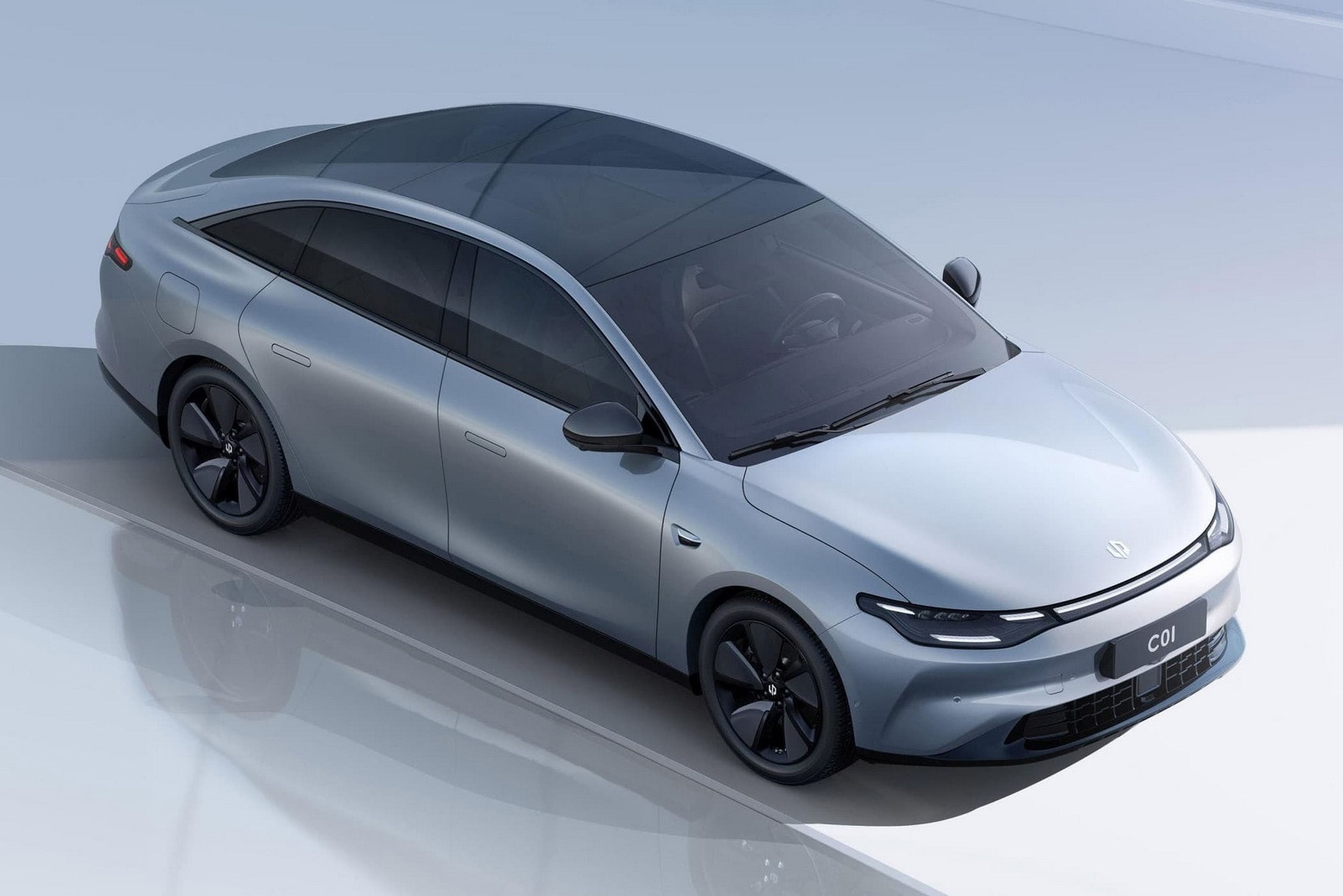 Xe dien Trung Quoc manh 550 ma luc co gia tu 26.770 USD hinh anh