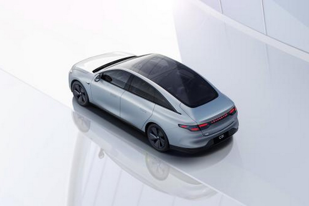 Xe dien Trung Quoc anh 4