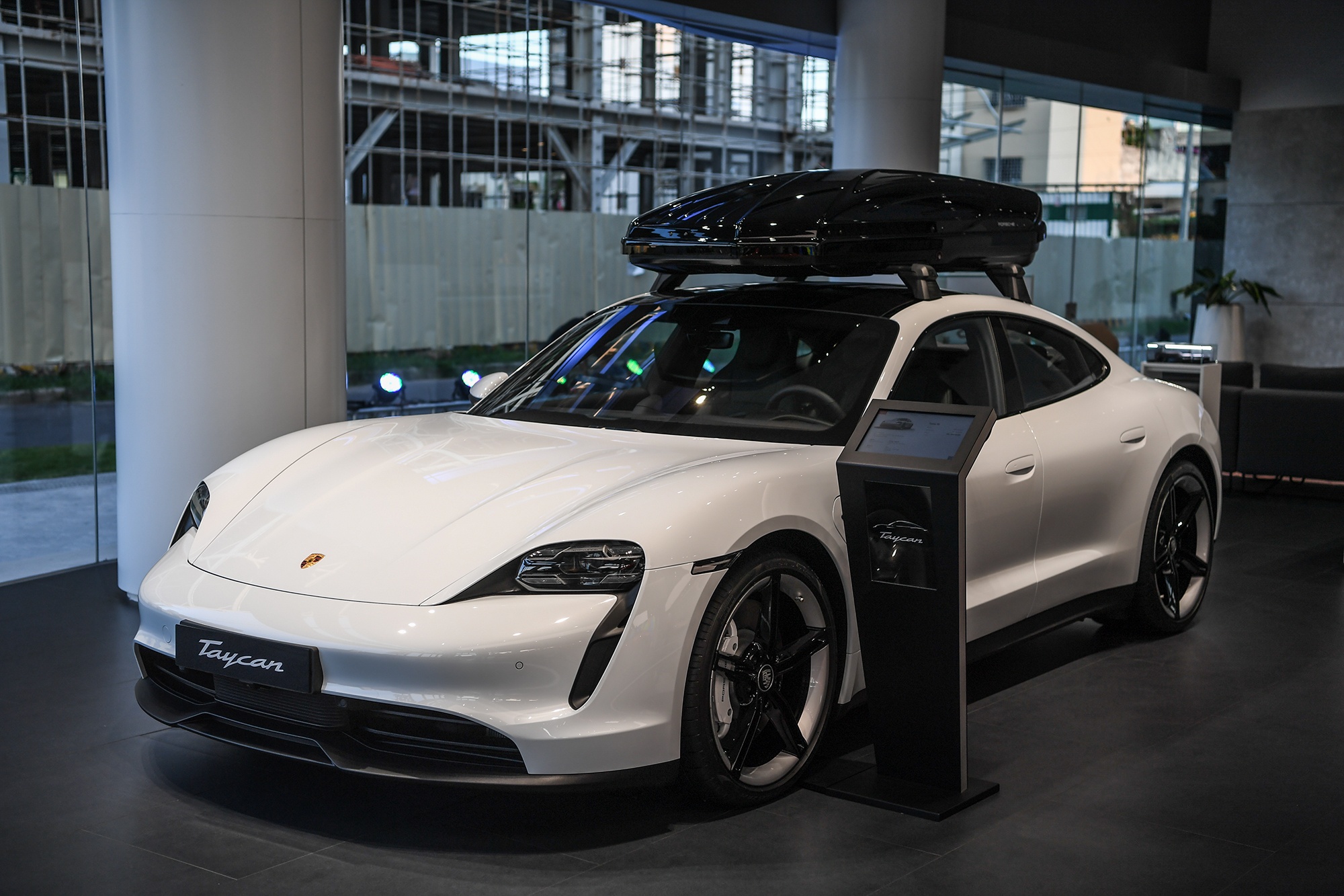 uu diem cua xe dien anh 1