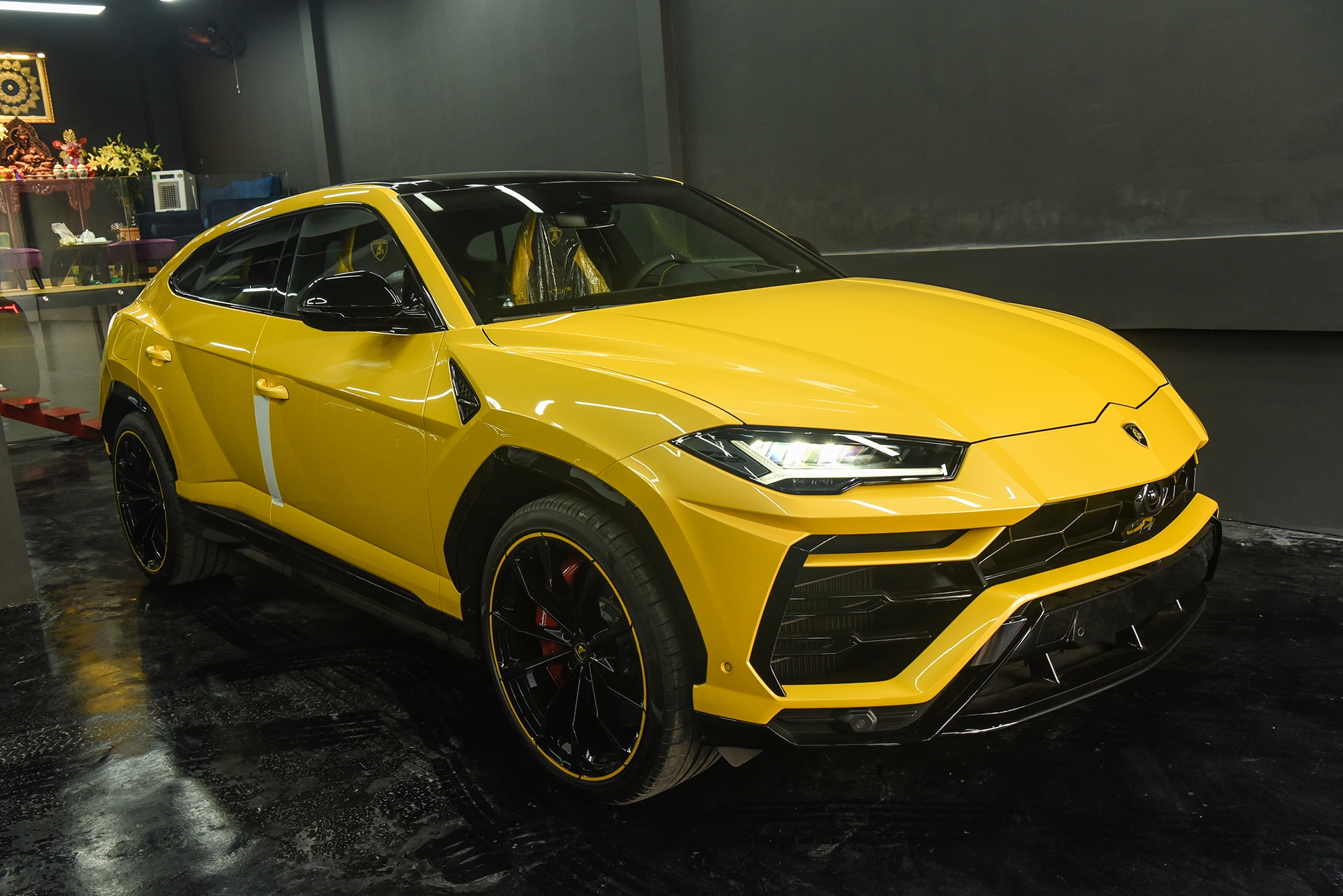 Lamborghini Urus Pearl Capsule anh 1