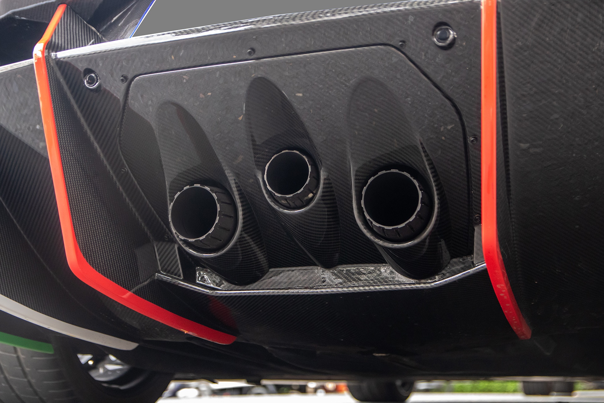 Lamborghini Aventador LP 700-4 anh 7