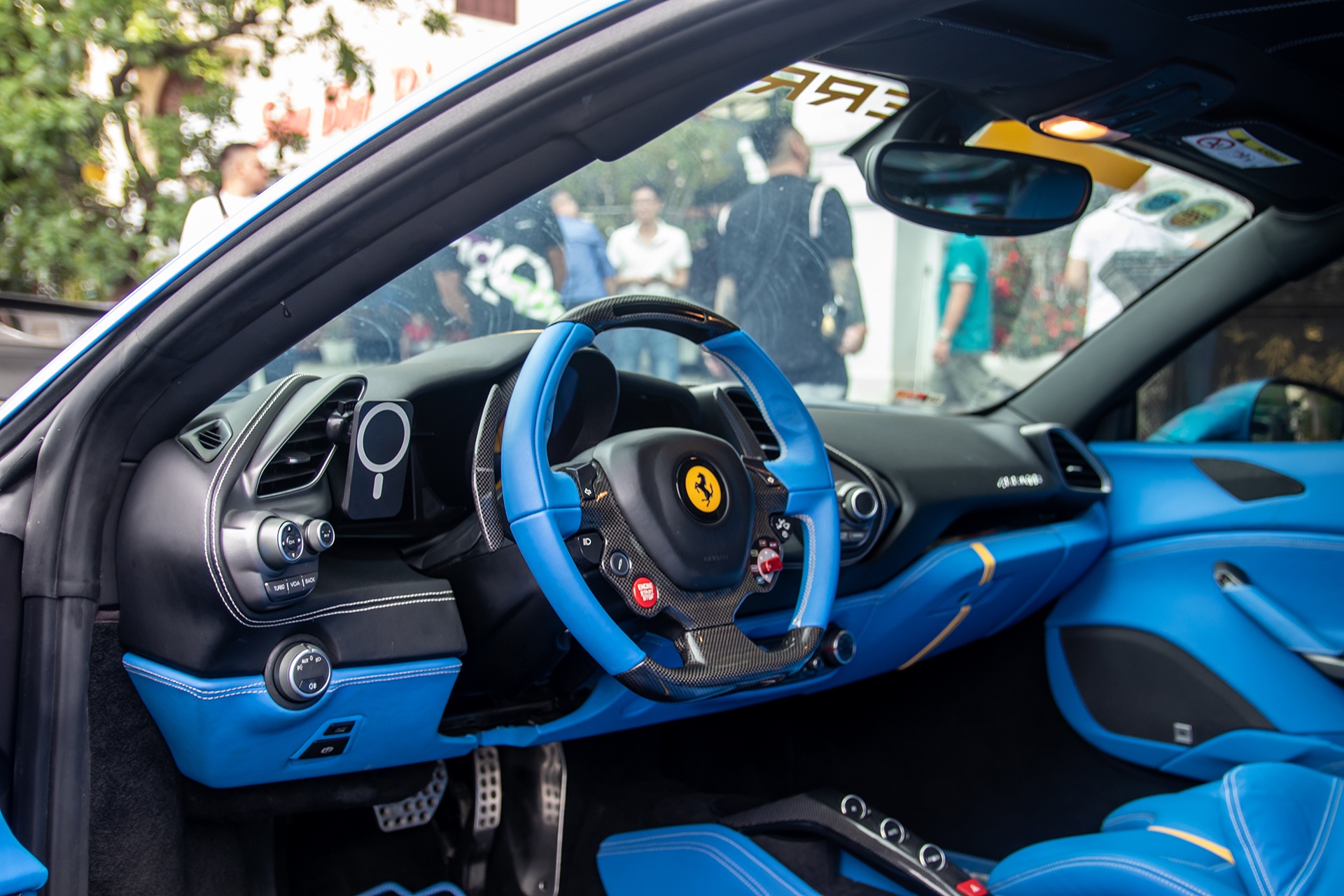 Ferrari 488 GTB anh 9