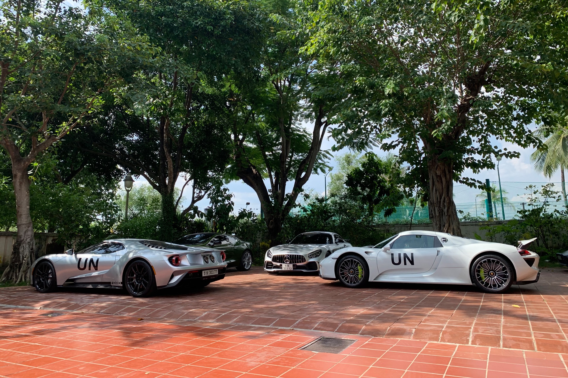 Porsche 918 Spyder anh 3