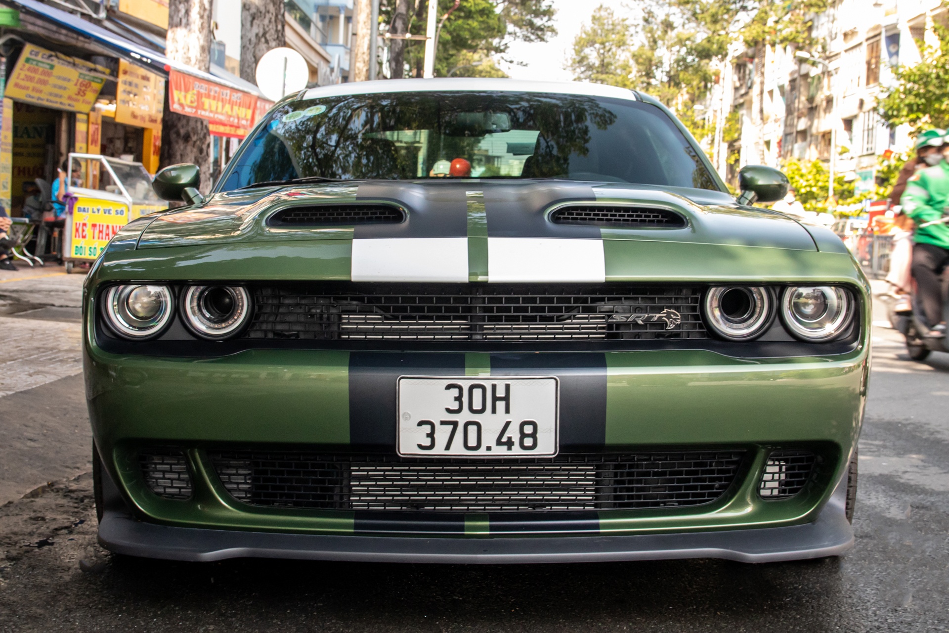 Dodge Challenger SRT Hellcat Redeye anh 2