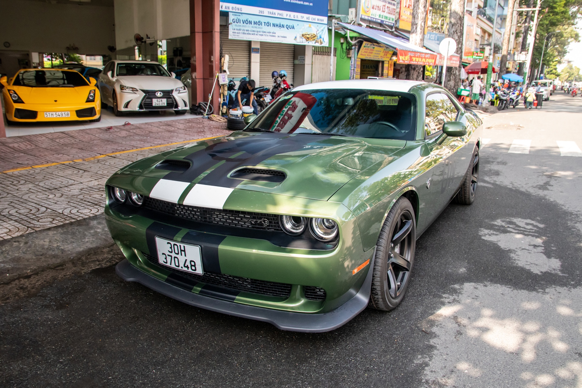 Dodge Challenger SRT Hellcat Redeye anh 3